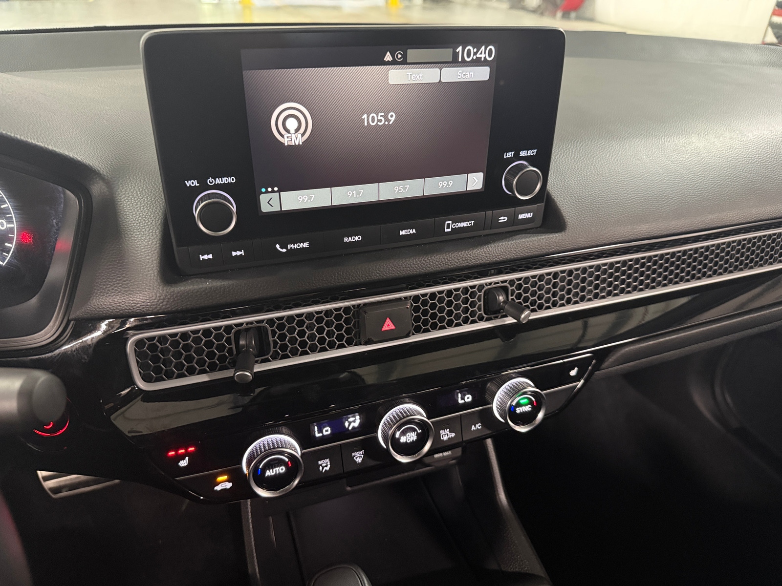 Thumbnail: 2025 Honda Civic - 4