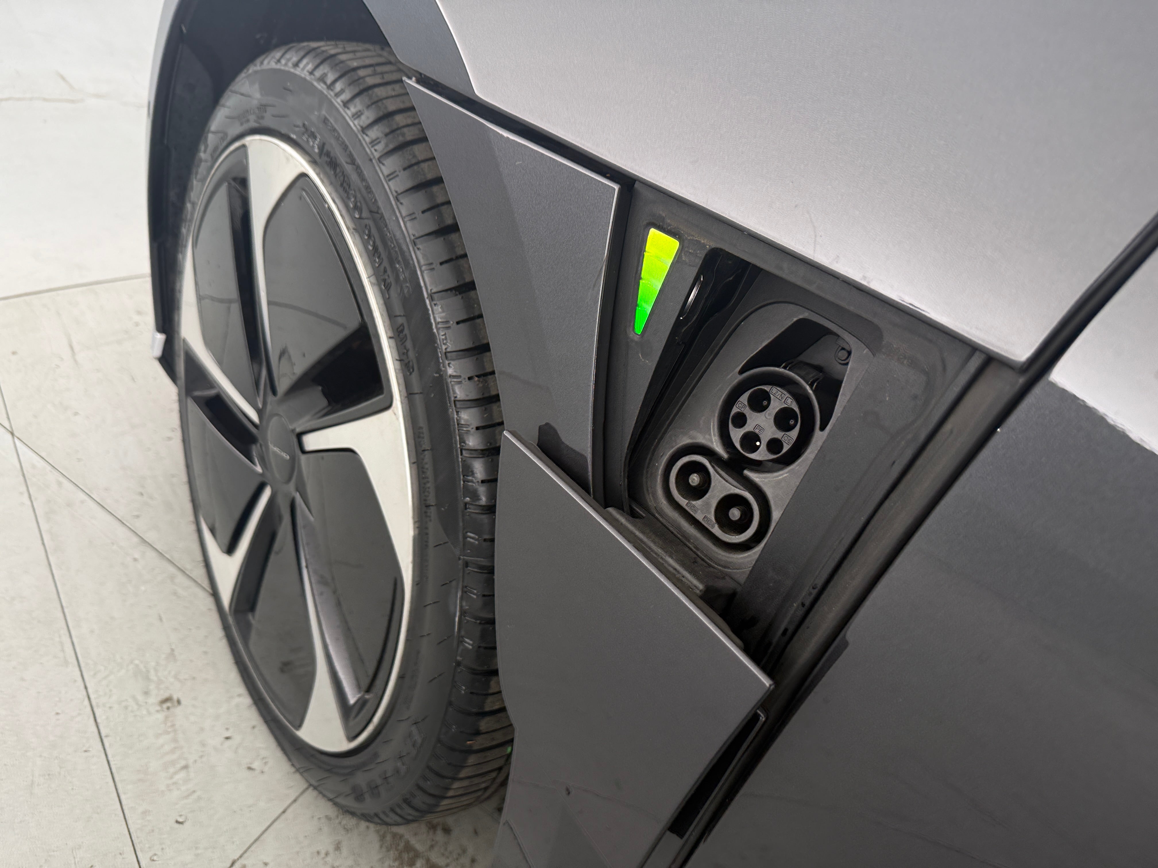 Used 2023 Lucid Air Touring with VIN 50EA1TEA2PA001820 for sale in Oak Creek, WI