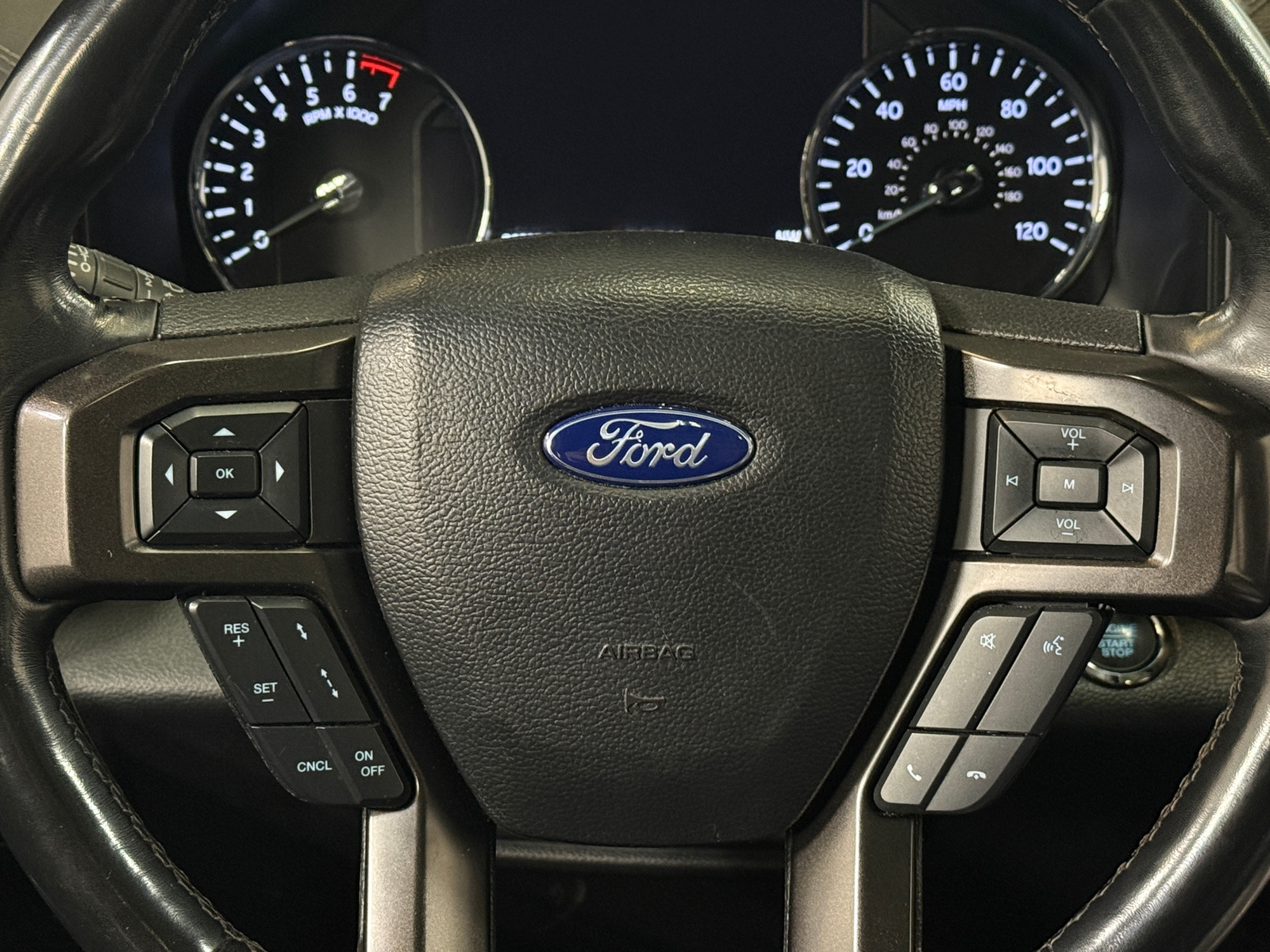 Thumbnail: 2021 Ford Expedition MAX - 4