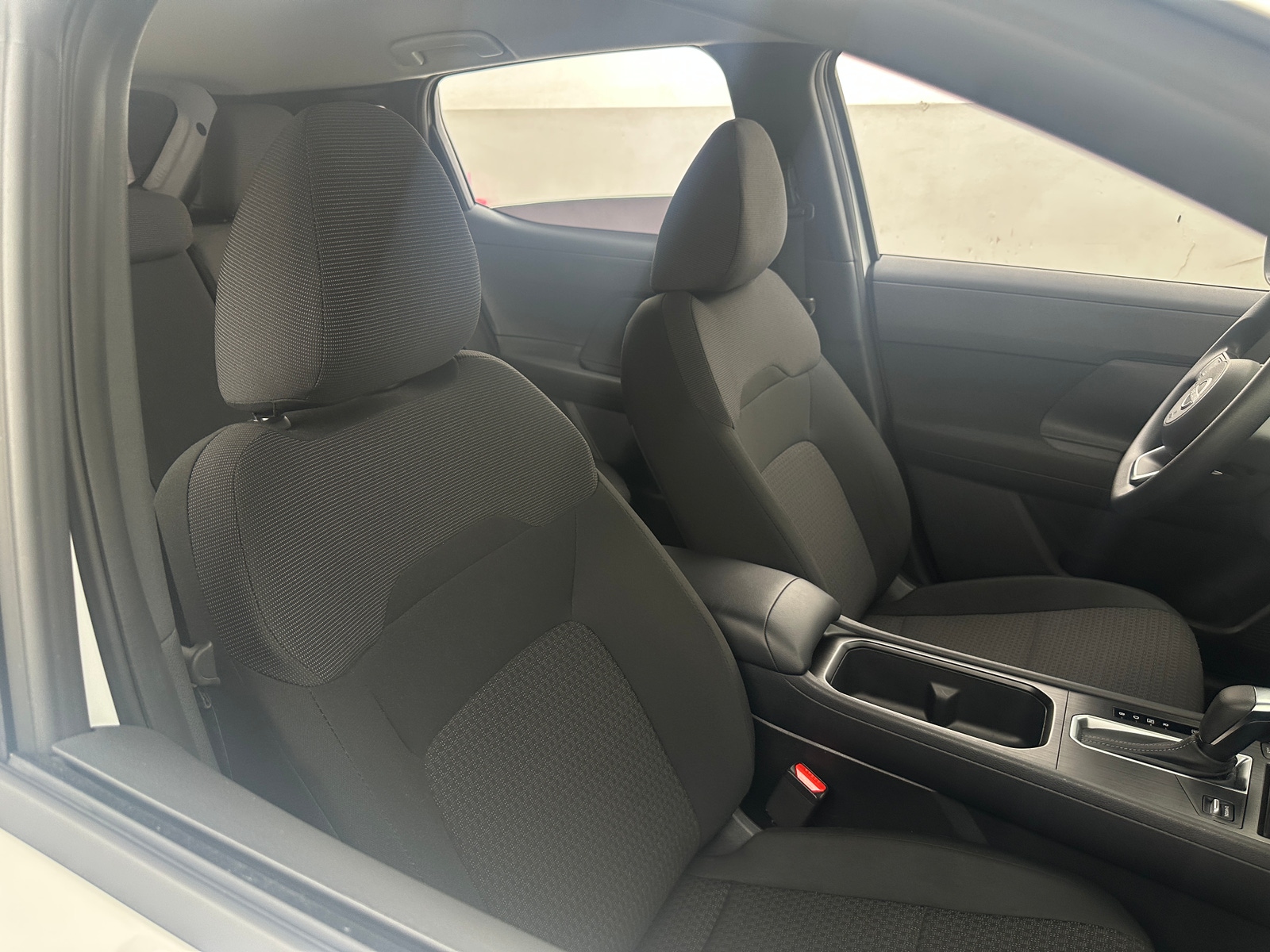 Thumbnail: 2025 Nissan Kicks - 2