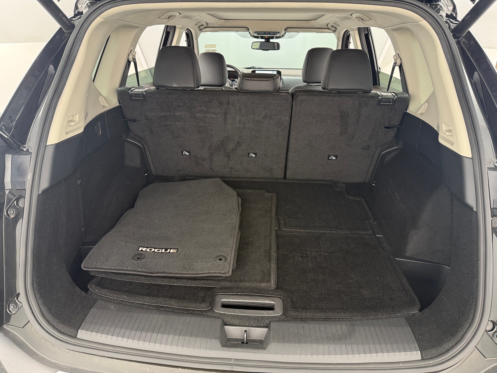 Thumbnail: 2023 Nissan Rogue - 6