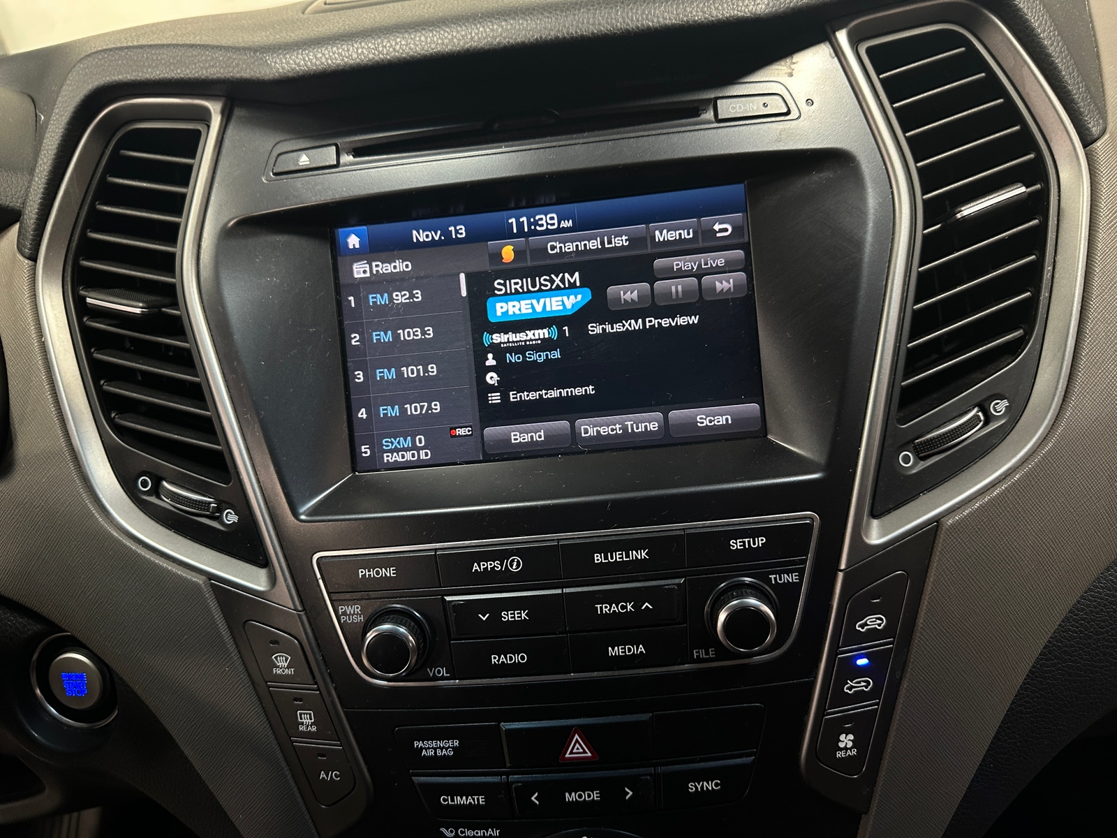 Thumbnail: 2019 Hyundai Santa Fe - 3