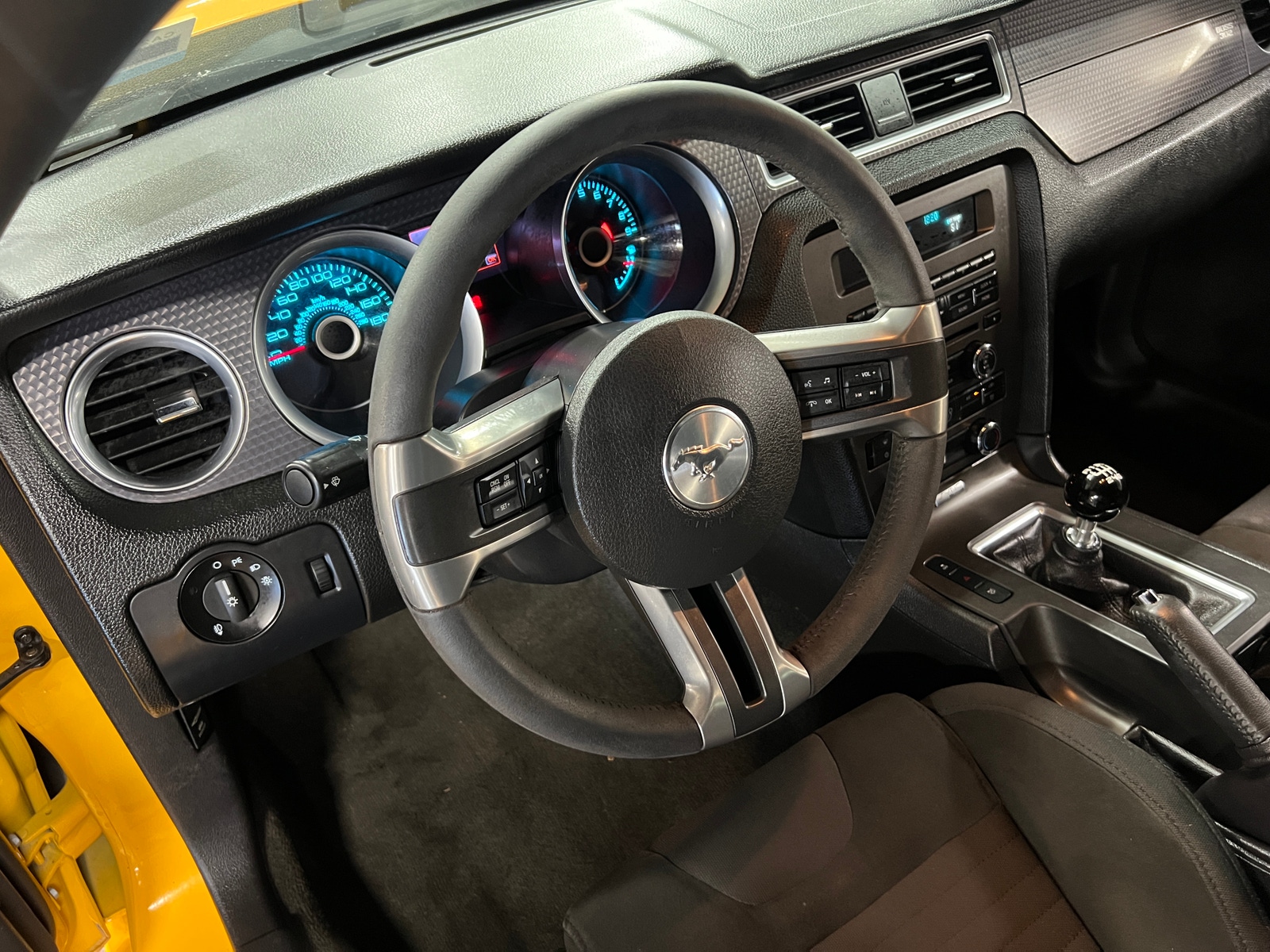 Thumbnail: 2013 Ford Mustang - 4