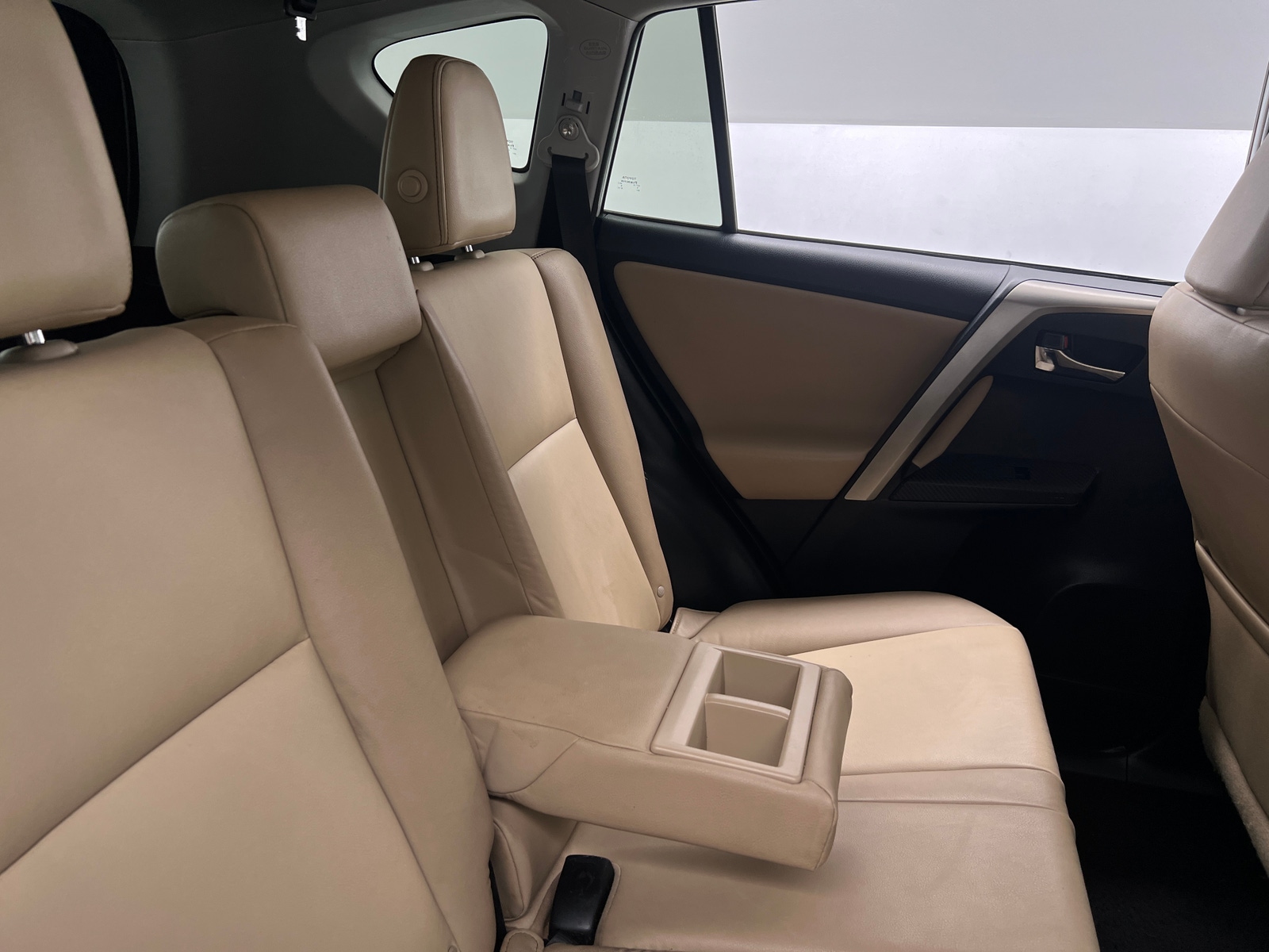 Thumbnail: 2014 Toyota RAV4 - 5