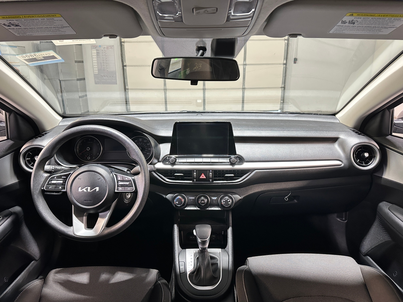 Thumbnail: 2024 Kia Forte - 3