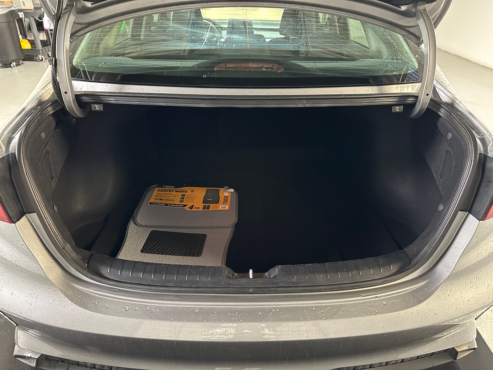 Thumbnail: 2024 Kia Forte - 7