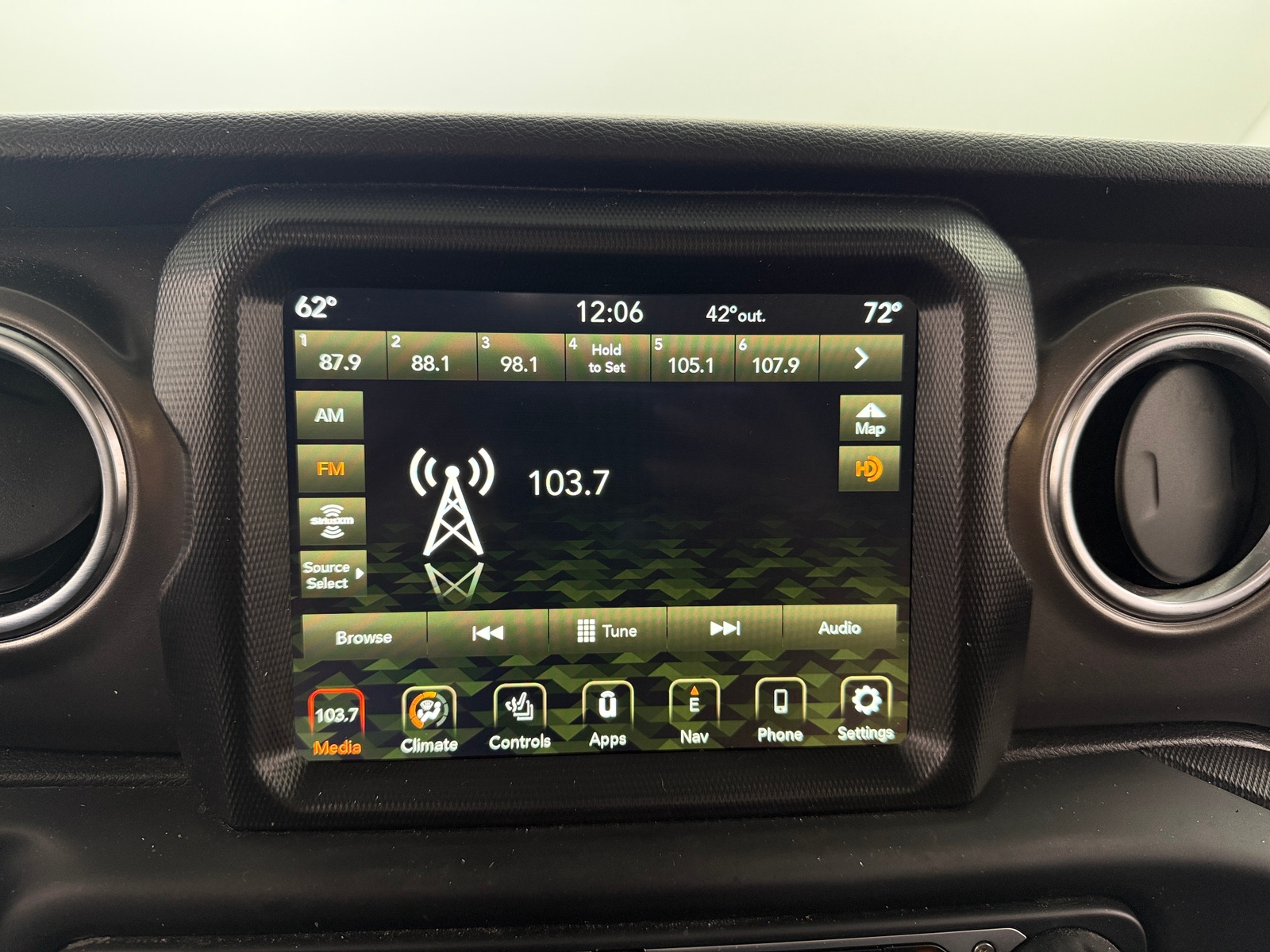 Thumbnail: 2023 Jeep Wrangler - 4