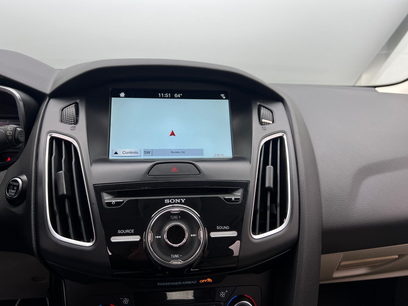 Thumbnail: 2018 Ford Focus - 4