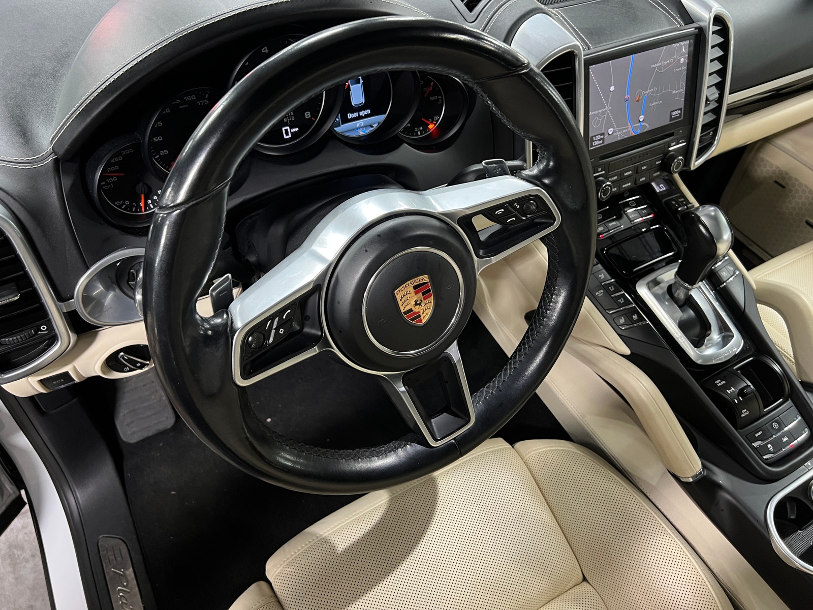 Thumbnail: 2017 Porsche Cayenne - 4