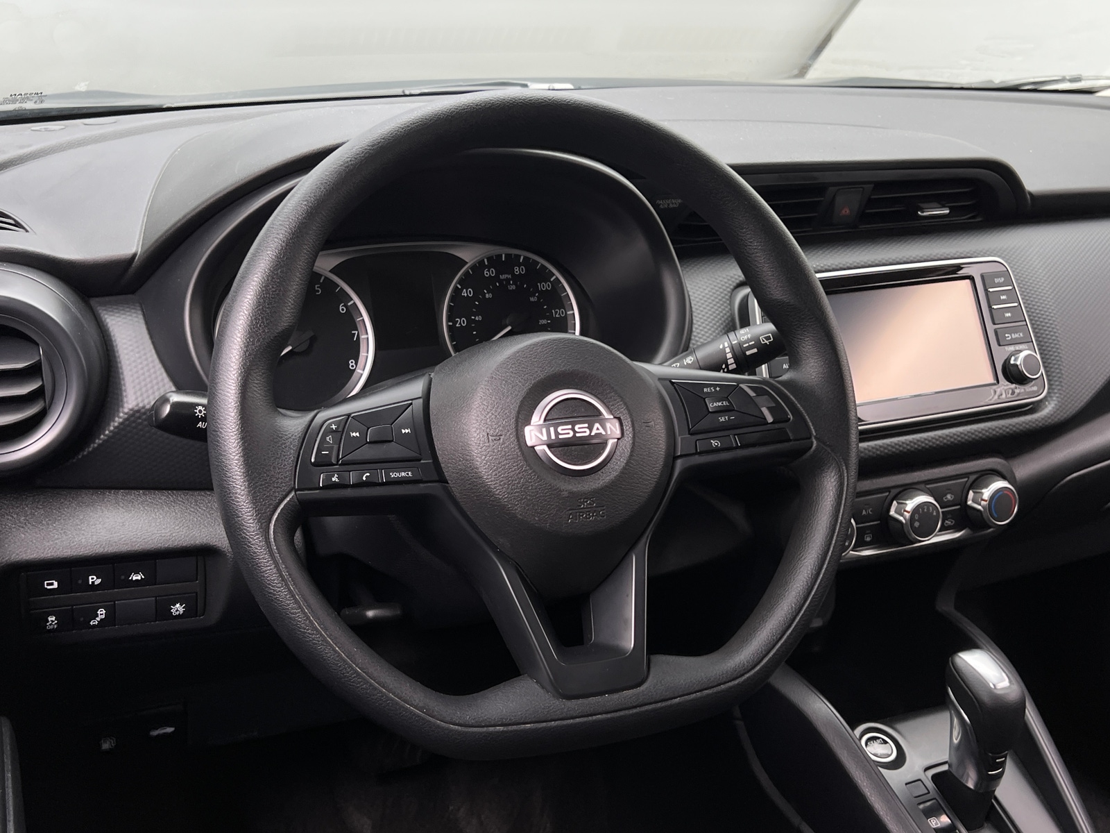 Thumbnail: 2024 Nissan Kicks - 5