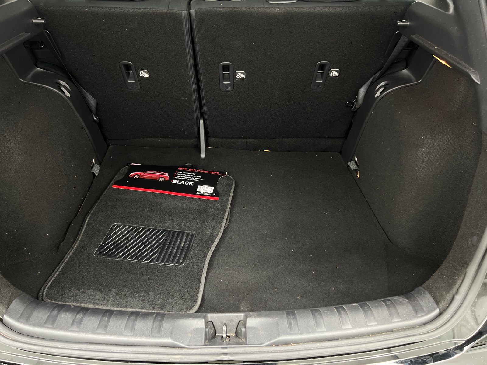 Thumbnail: 2024 Nissan Kicks - 7