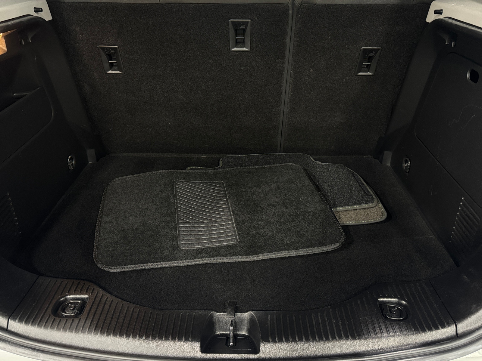 Thumbnail: 2022 Chevrolet Trax - 7