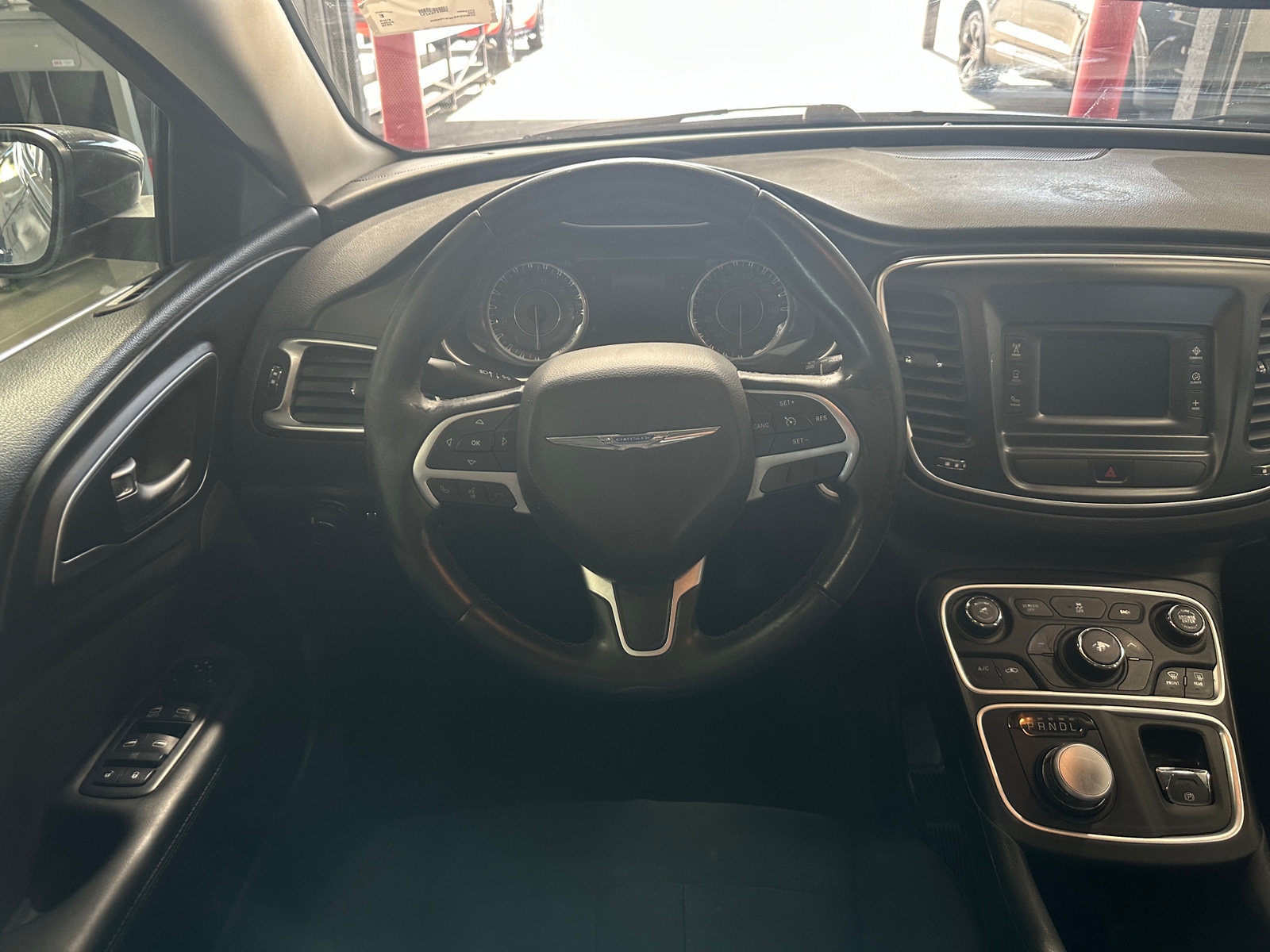 Thumbnail: 2015 Chrysler 200 - 5