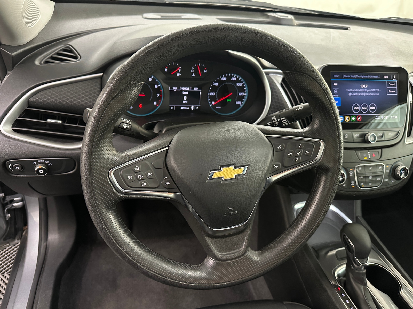 Thumbnail: 2023 Chevrolet Malibu - 5