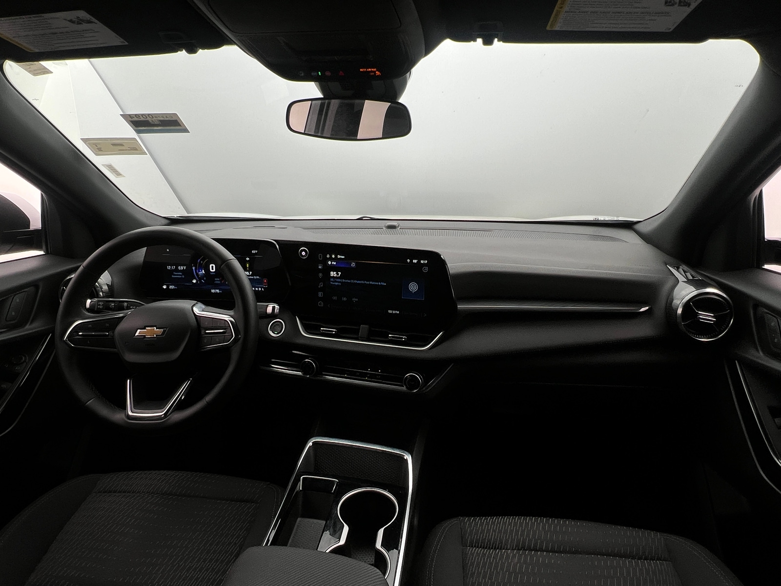 Thumbnail: 2025 Chevrolet Equinox - 3