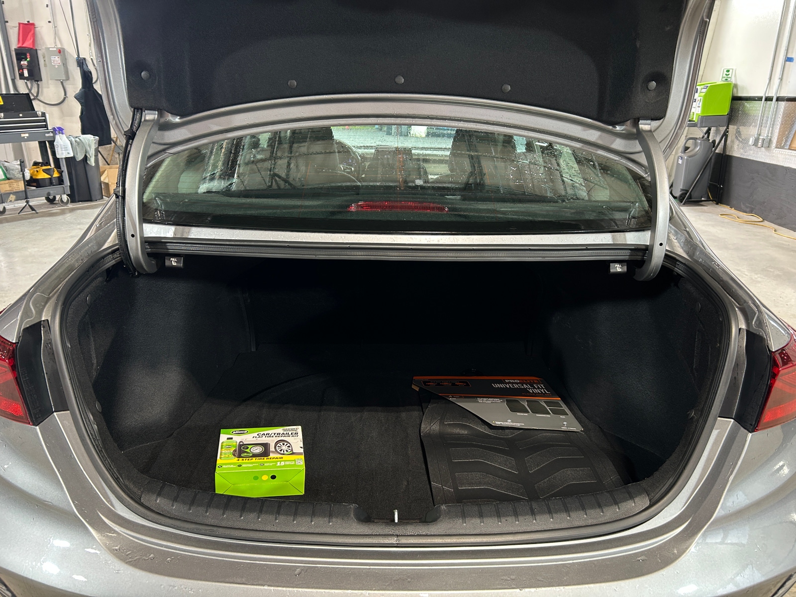 Thumbnail: 2024 Kia Forte - 7