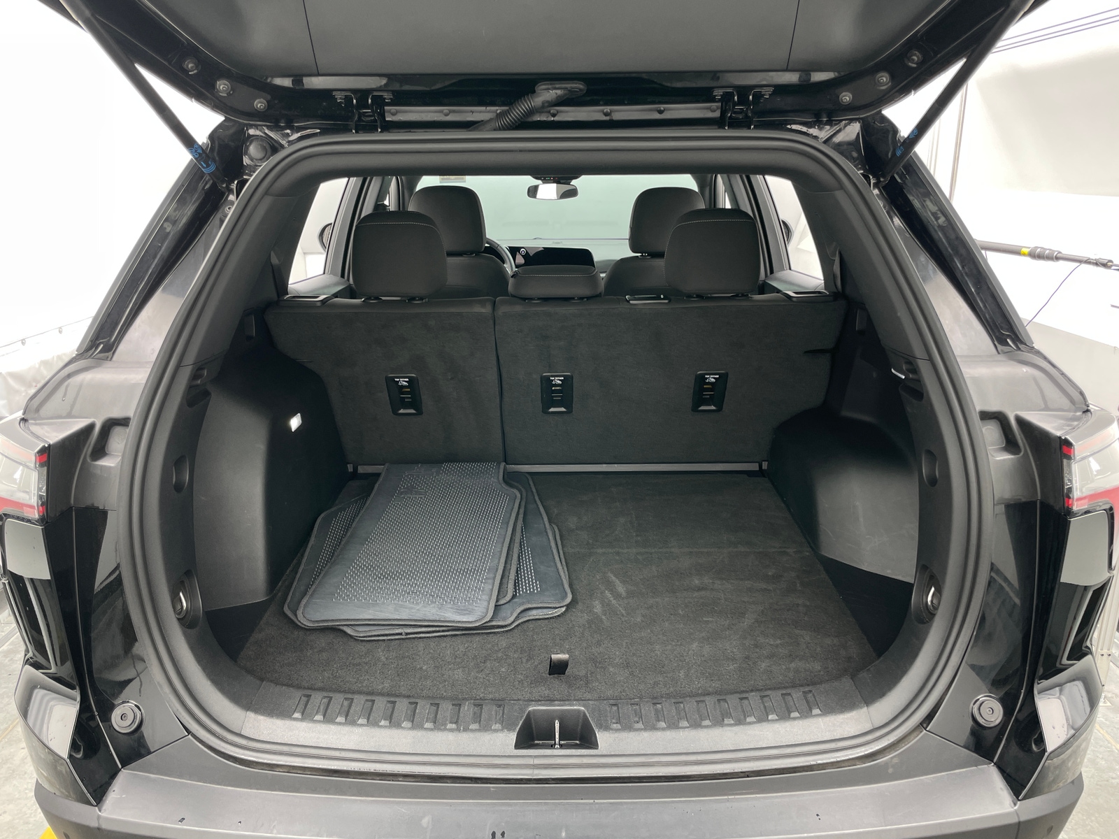 Thumbnail: 2025 Chevrolet Equinox - 7