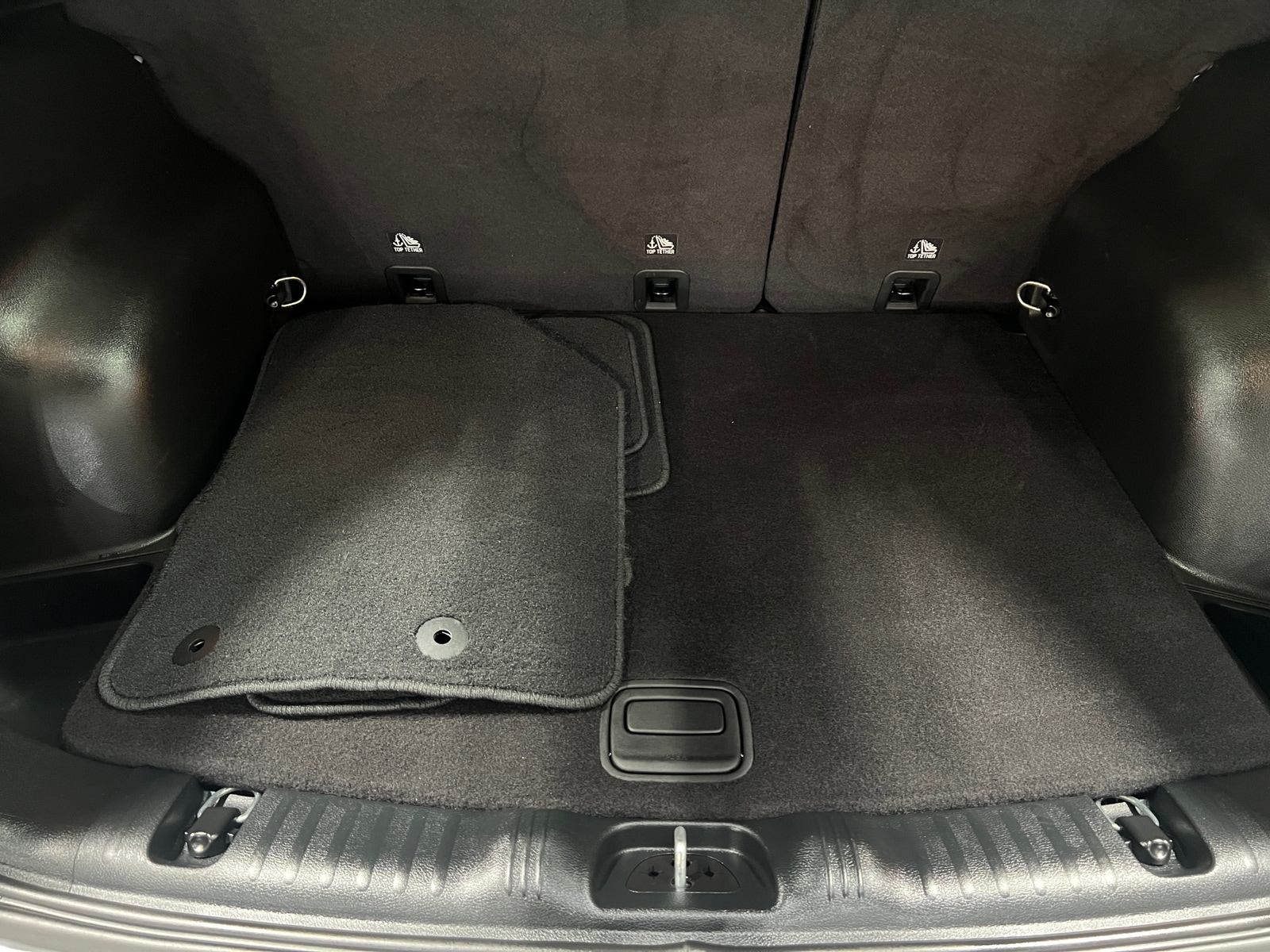 Thumbnail: 2024 Jeep Compass - 6