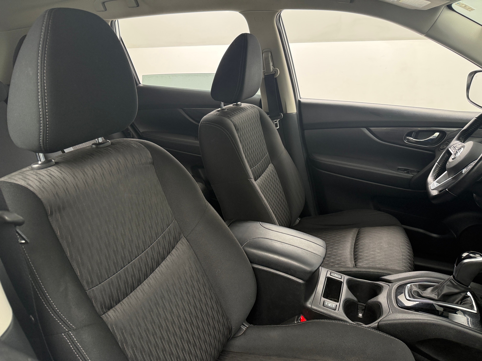 Thumbnail: 2020 Nissan Rogue - 2