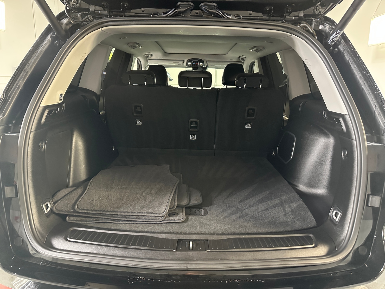 Thumbnail: 2022 Jeep Grand Cherokee - 6