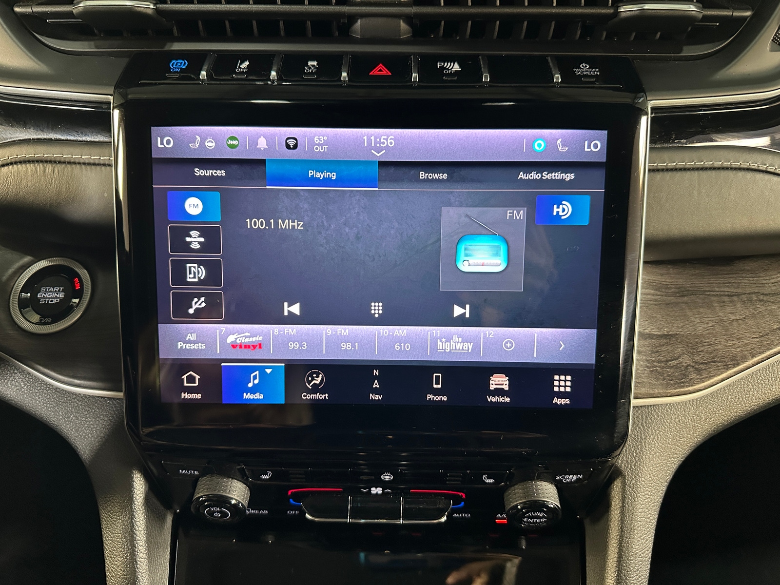 Thumbnail: 2022 Jeep Grand Cherokee - 3