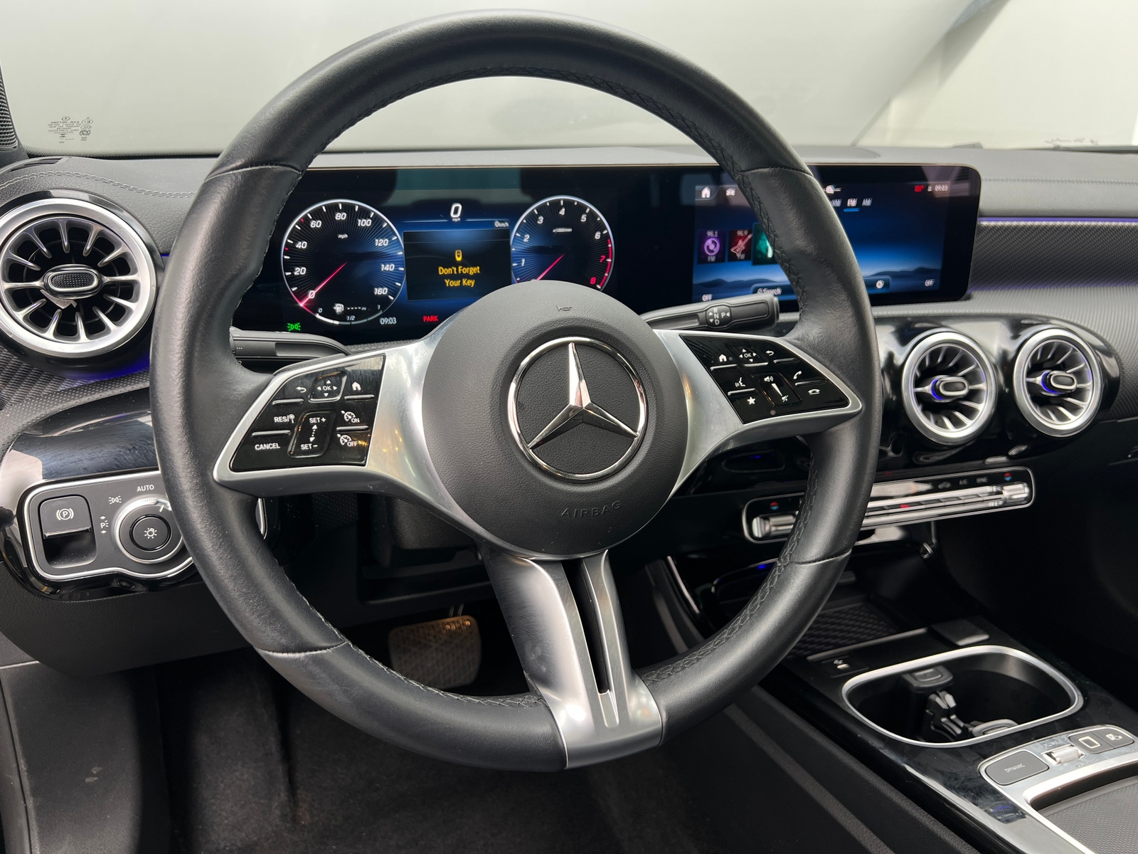Thumbnail: 2025 Mercedes-Benz CLA - 3