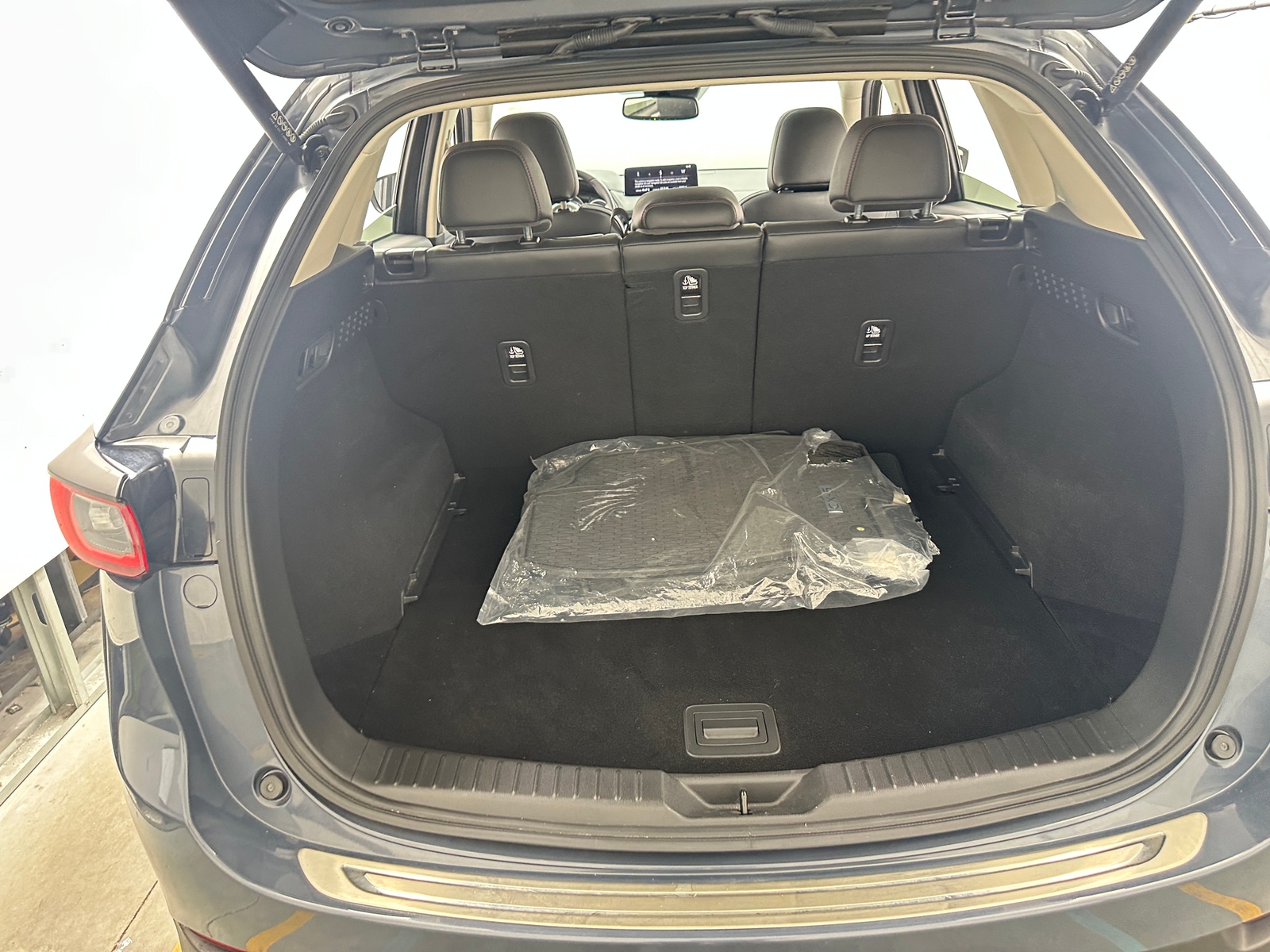 Thumbnail: 2024 Mazda CX-5 - 6