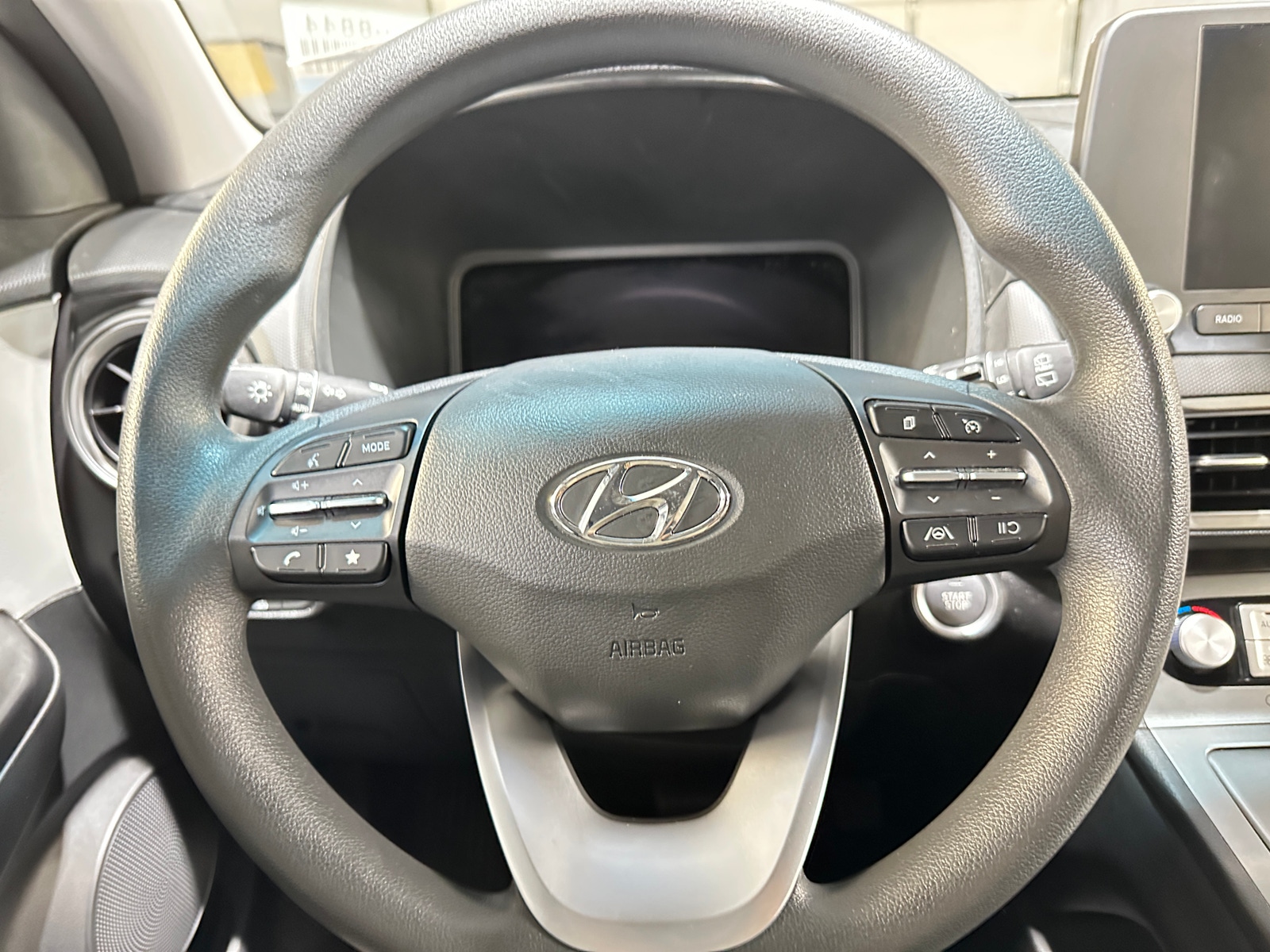 Thumbnail: 2023 Hyundai Kona - 5