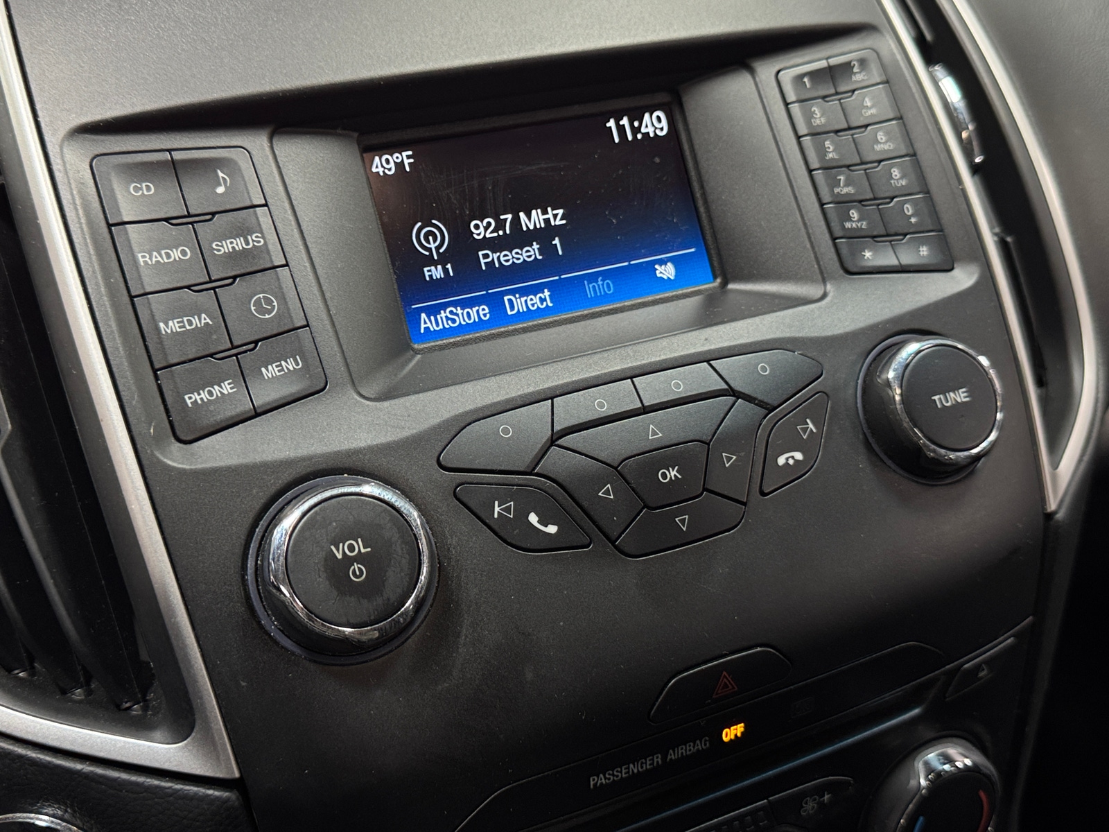 Thumbnail: 2016 Ford Edge - 4