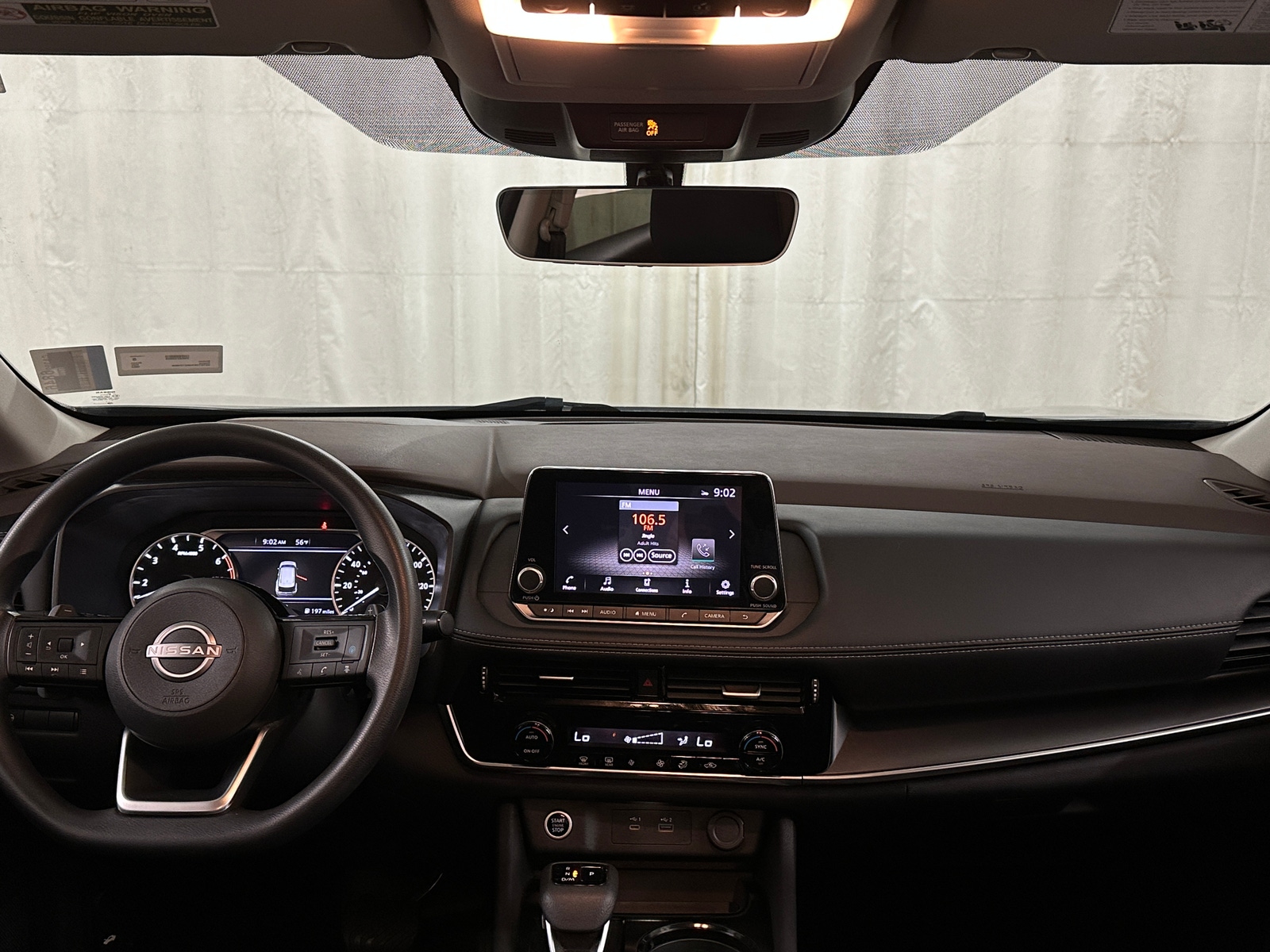 Thumbnail: 2022 Nissan Rogue - 3