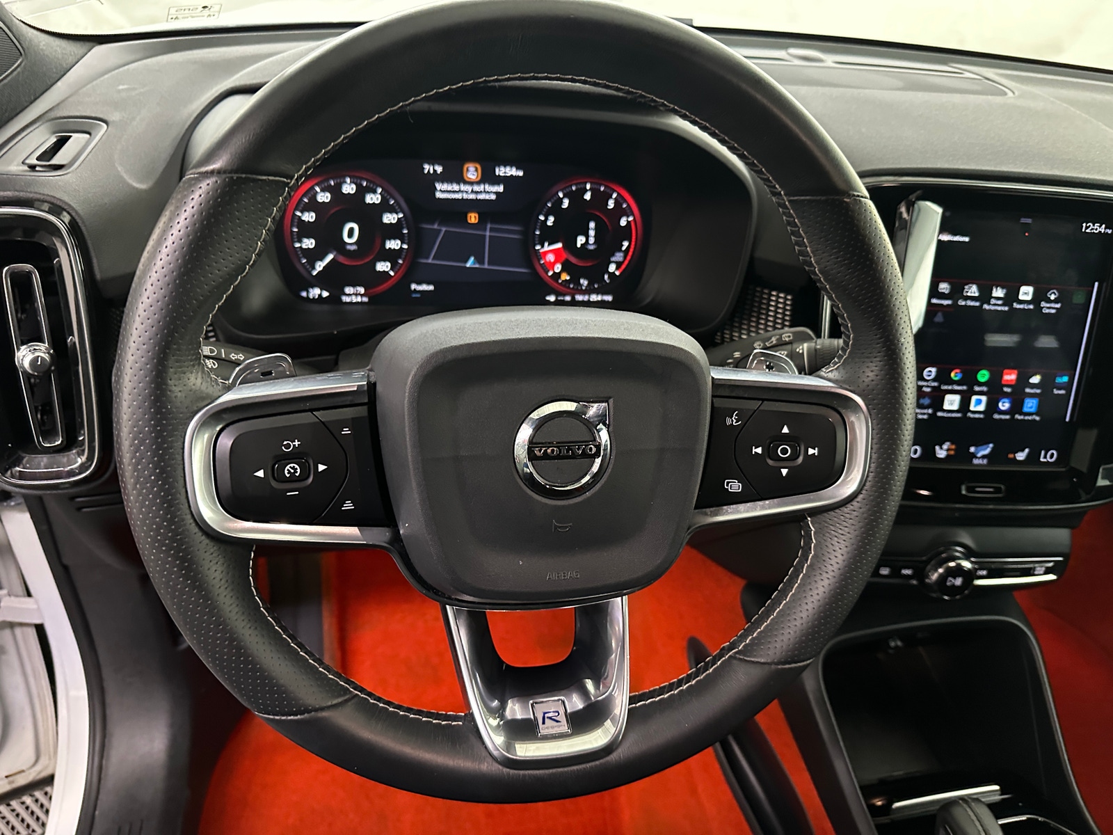 Thumbnail: 2020 Volvo XC40 - 4