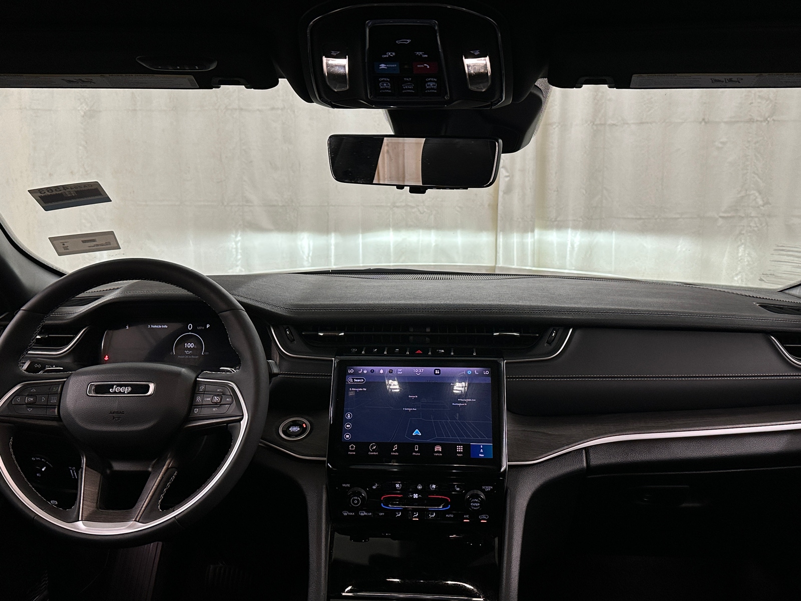 Thumbnail: 2024 Jeep Grand Cherokee - 2