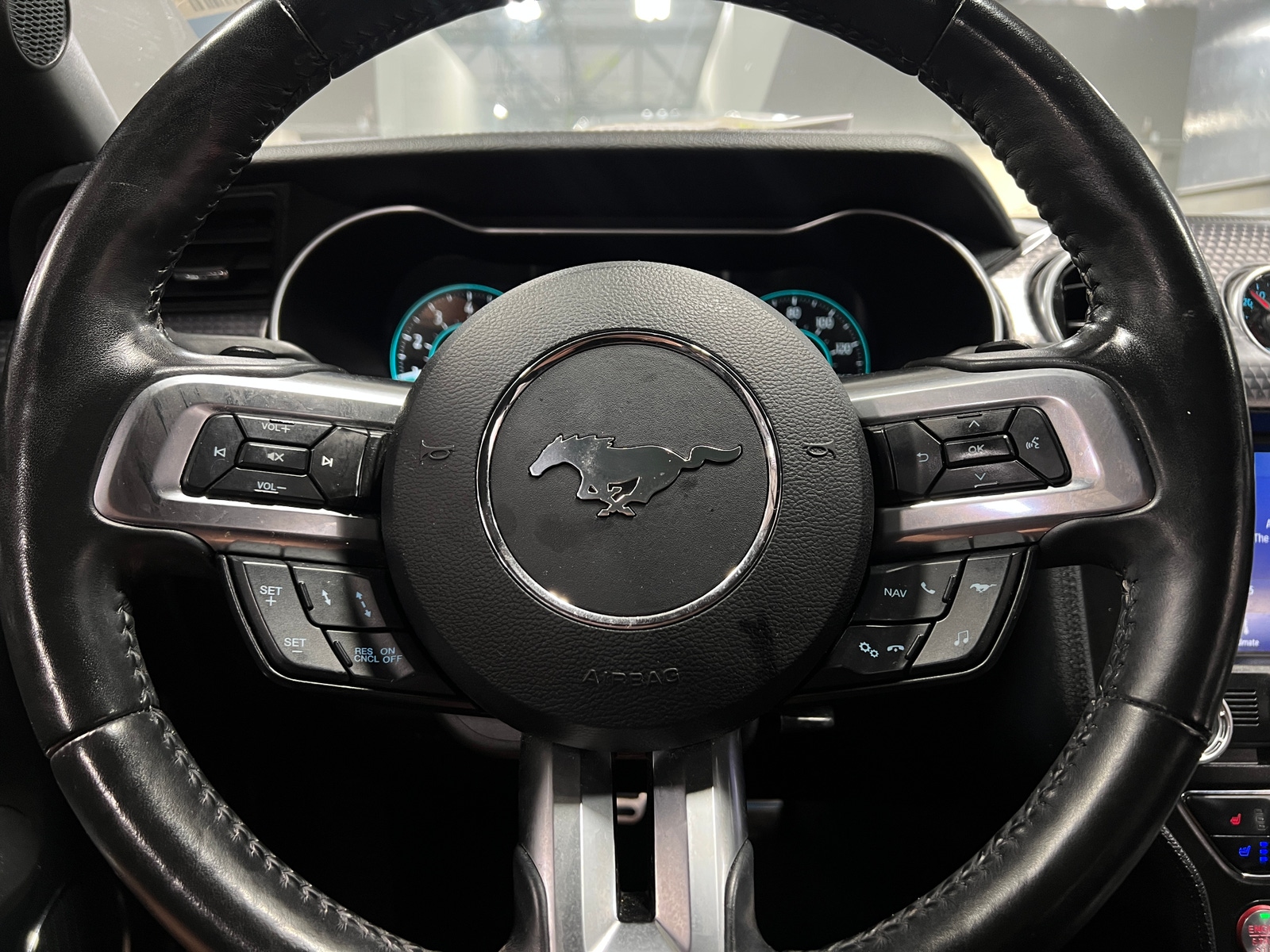 Thumbnail: 2019 Ford Mustang - 4