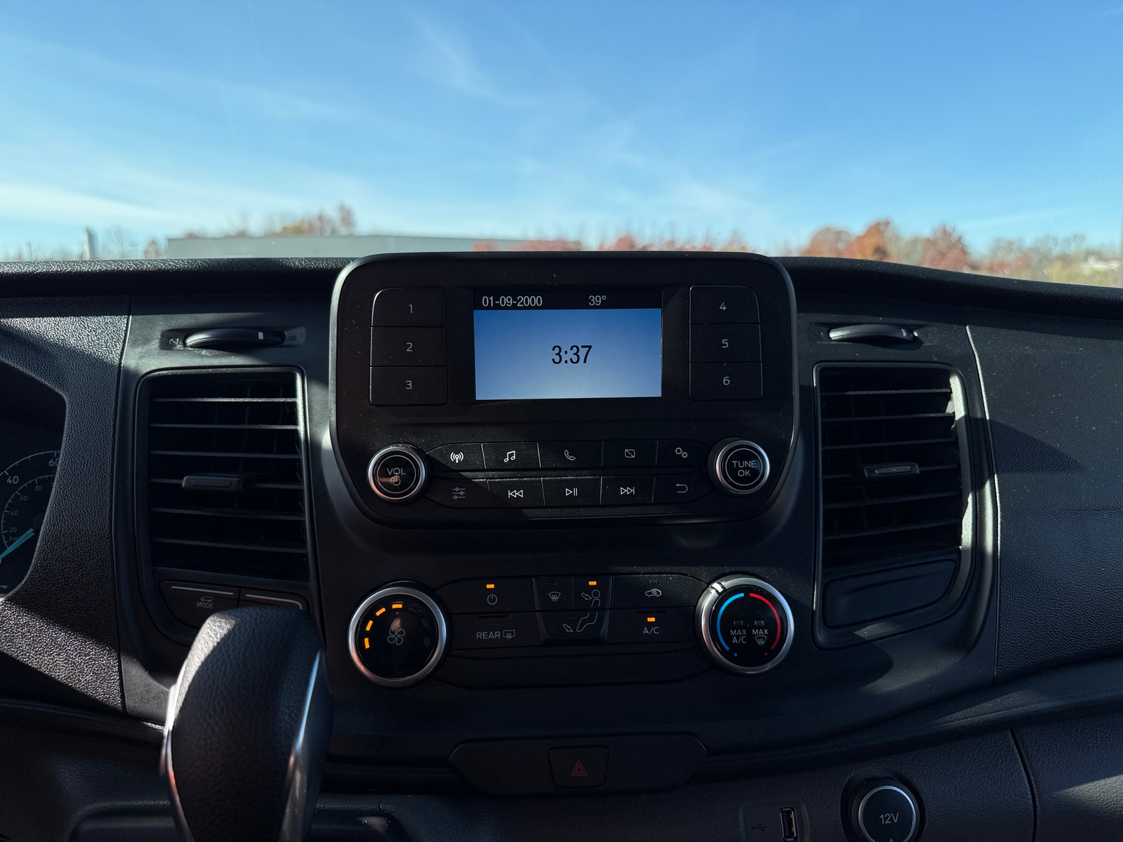 Thumbnail: 2021 Ford Econoline - 4