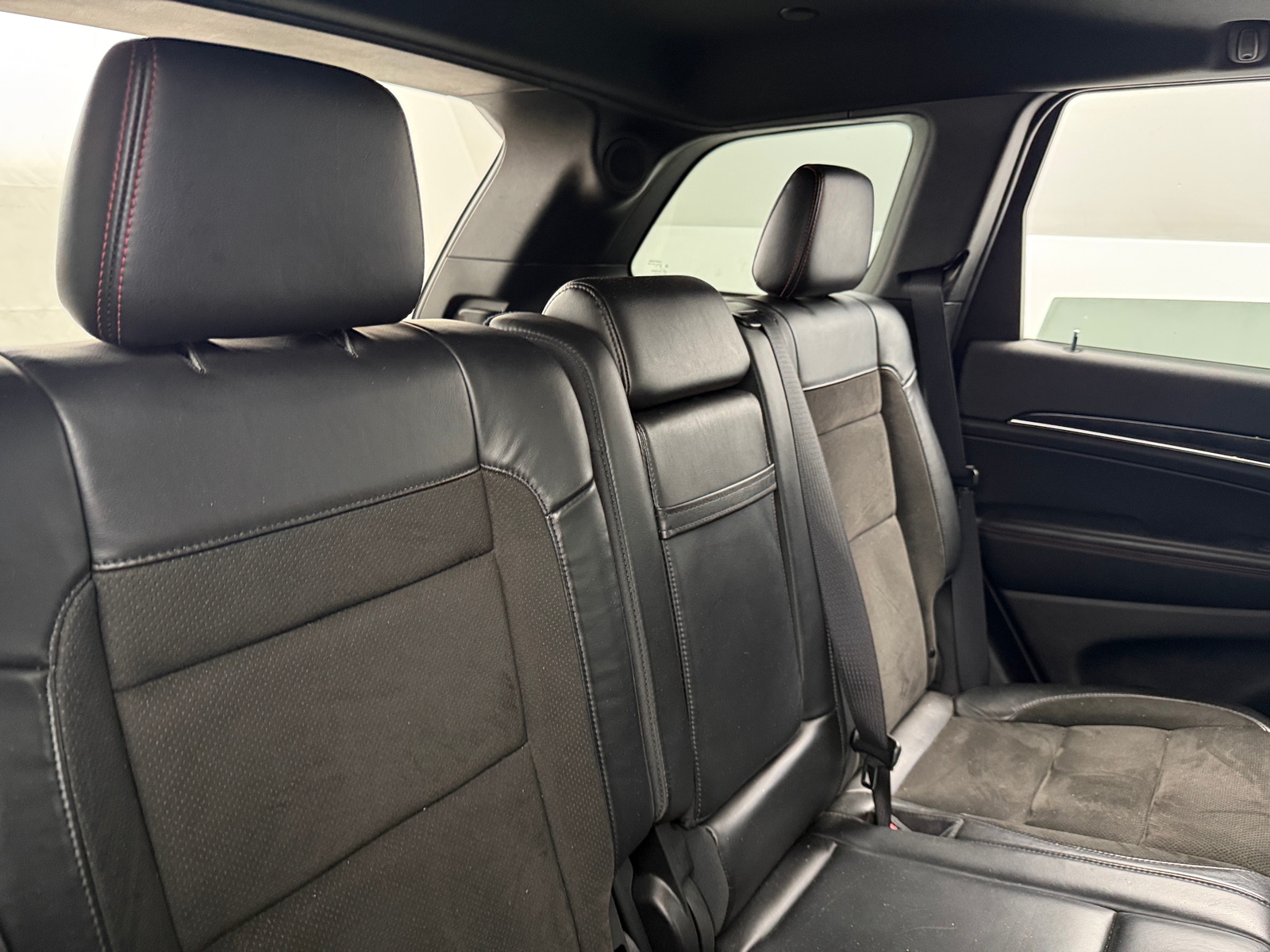 Thumbnail: 2020 Jeep Grand Cherokee - 5