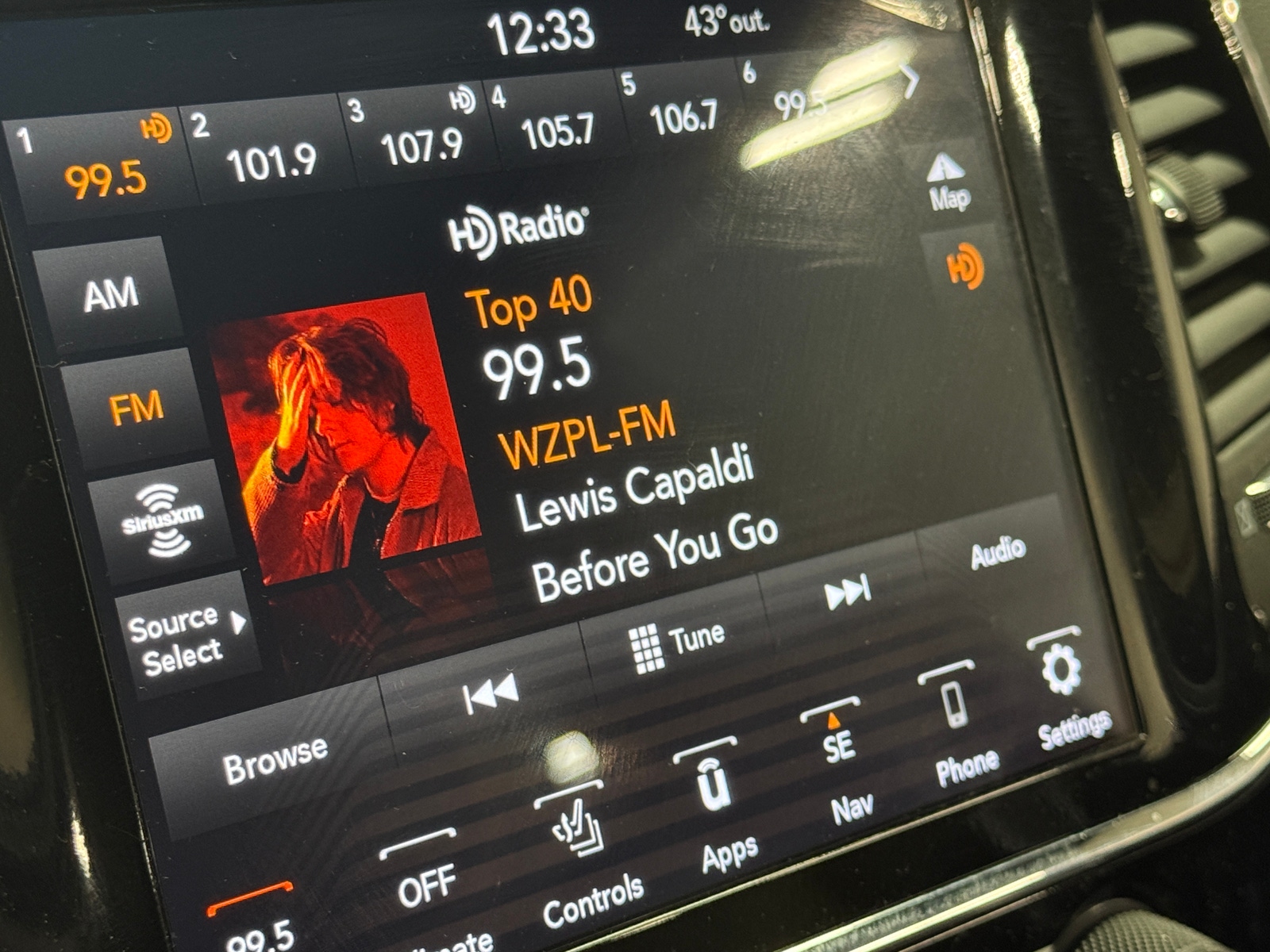 Thumbnail: 2020 Jeep Grand Cherokee - 3