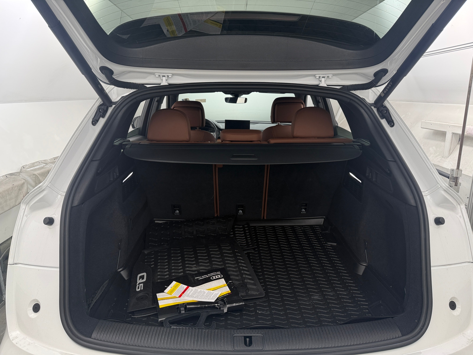 Thumbnail: 2023 Audi Q5 - 6