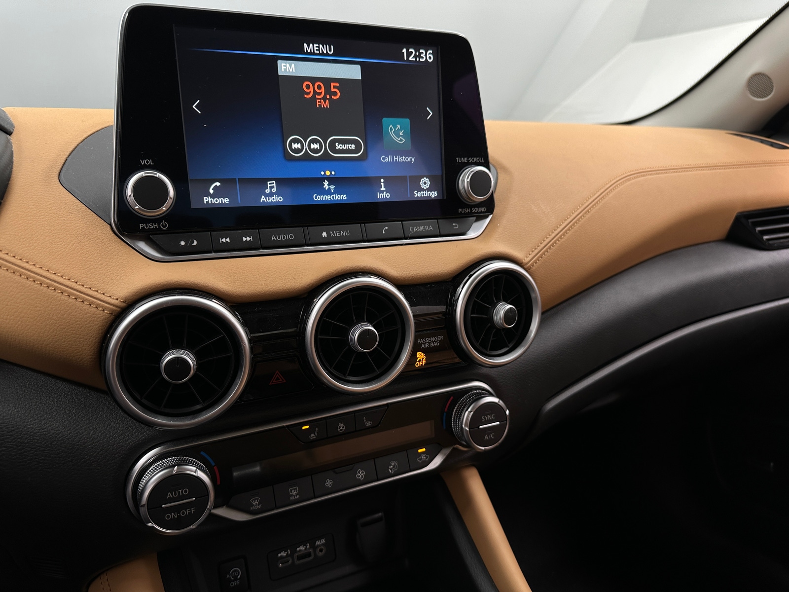 Thumbnail: 2024 Nissan Sentra - 3