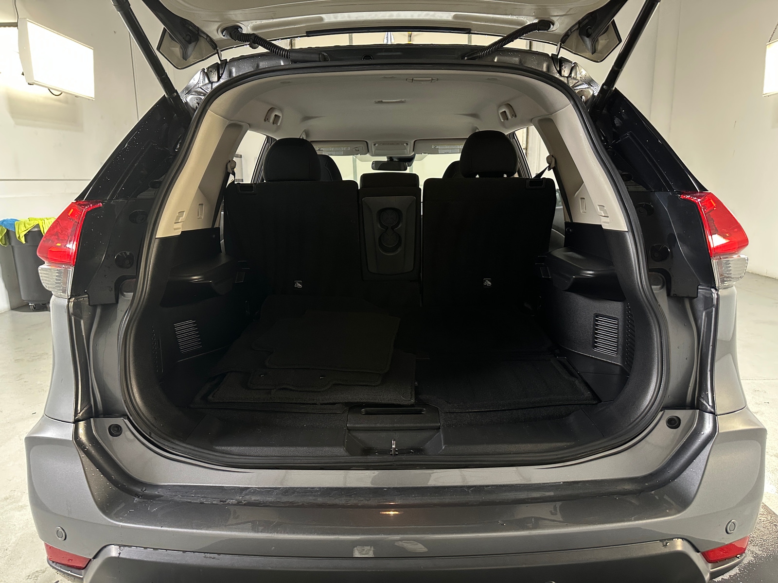 Thumbnail: 2020 Nissan Rogue - 7