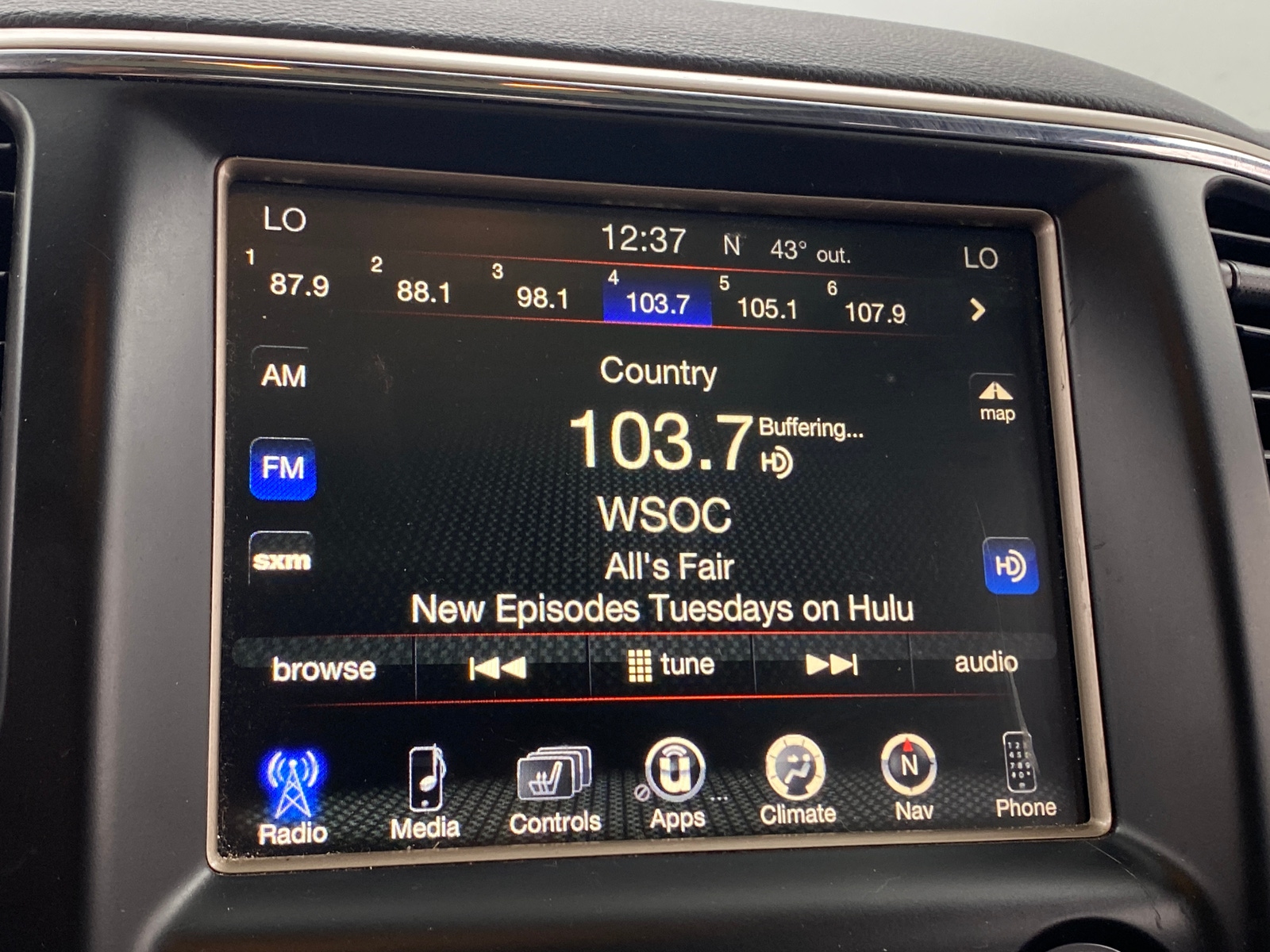 Thumbnail: 2015 Jeep Grand Cherokee - 3