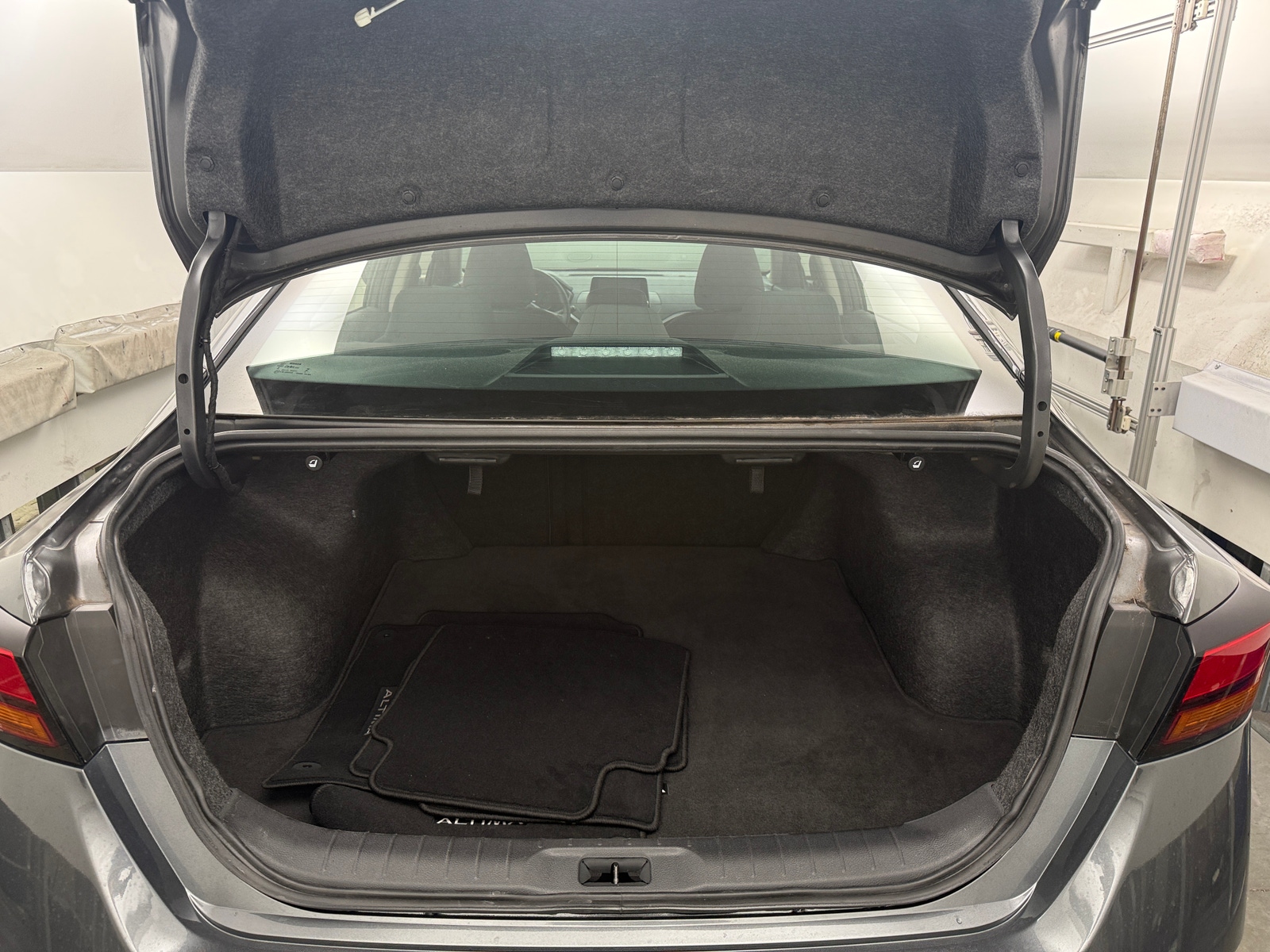 Thumbnail: 2025 Nissan Altima - 7