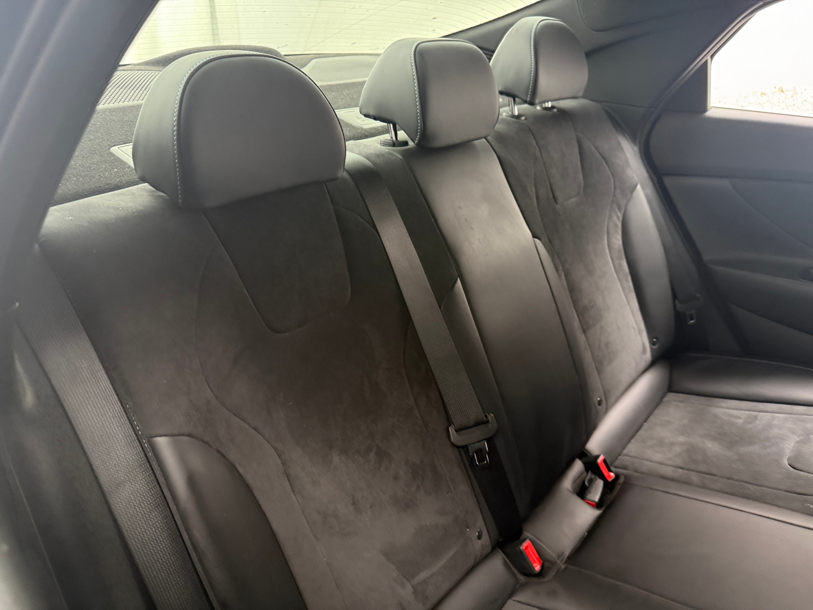 Thumbnail: 2023 Hyundai Elantra - 6