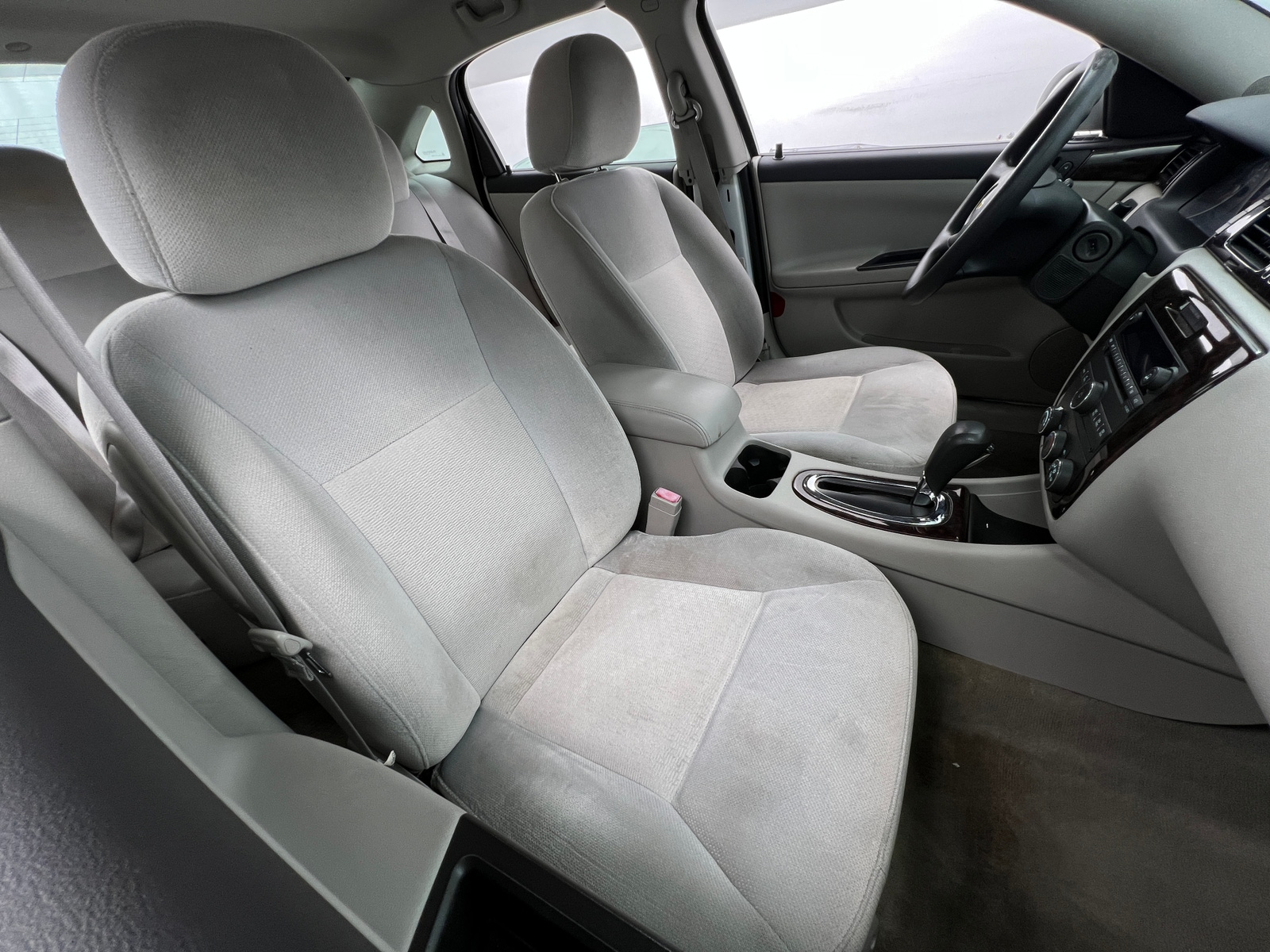 Thumbnail: 2014 Chevrolet Impala - 2