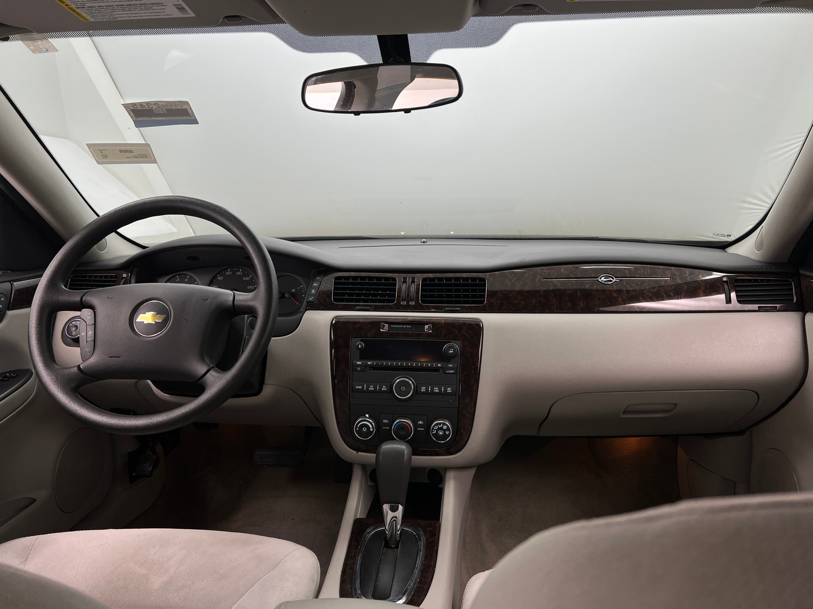 Thumbnail: 2014 Chevrolet Impala - 3