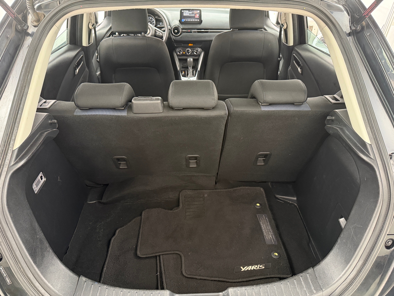 Thumbnail: 2020 Toyota Yaris - 7