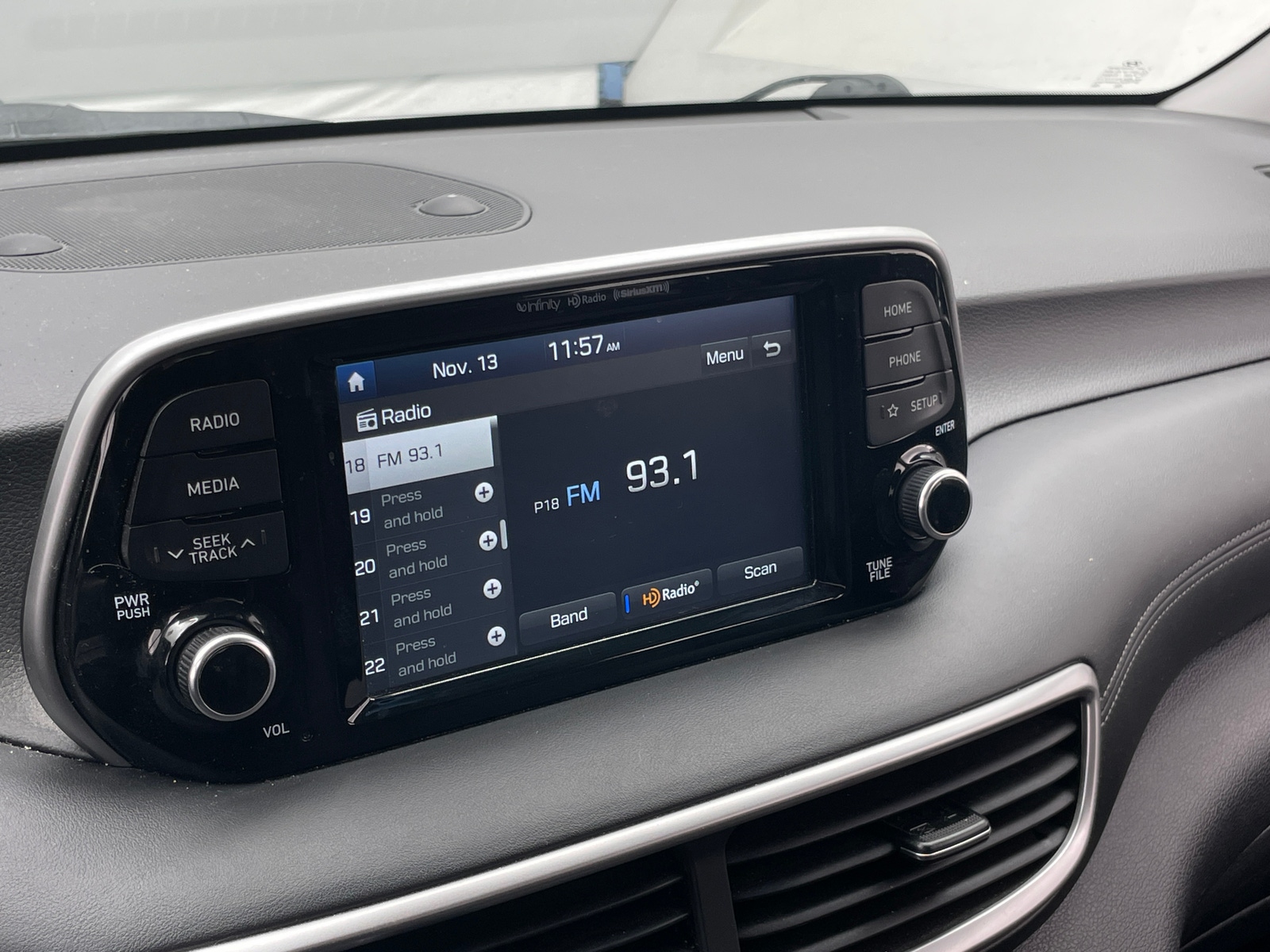 Thumbnail: 2019 Hyundai Tucson - 3