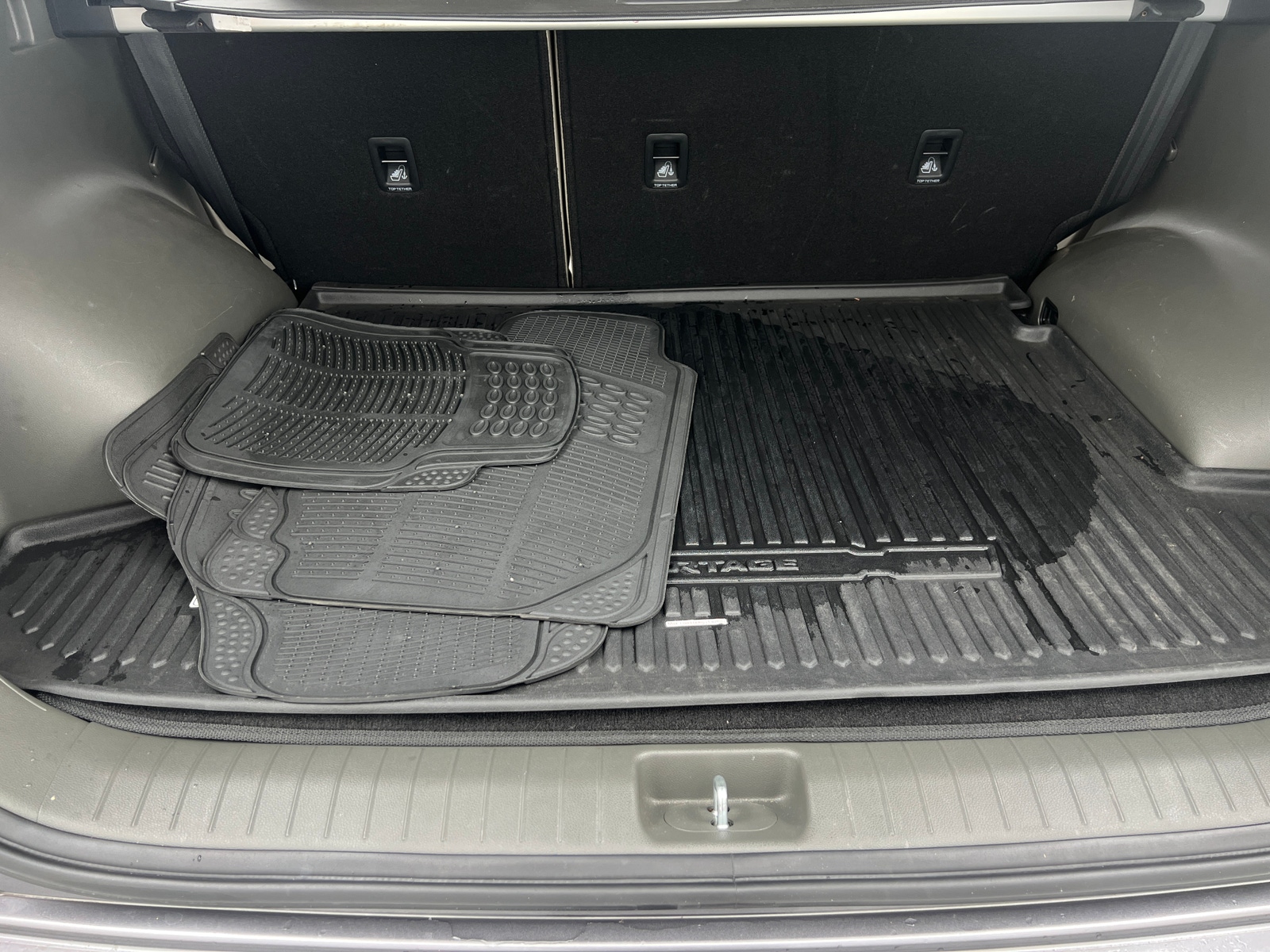 Thumbnail: 2017 Kia Sportage - 6