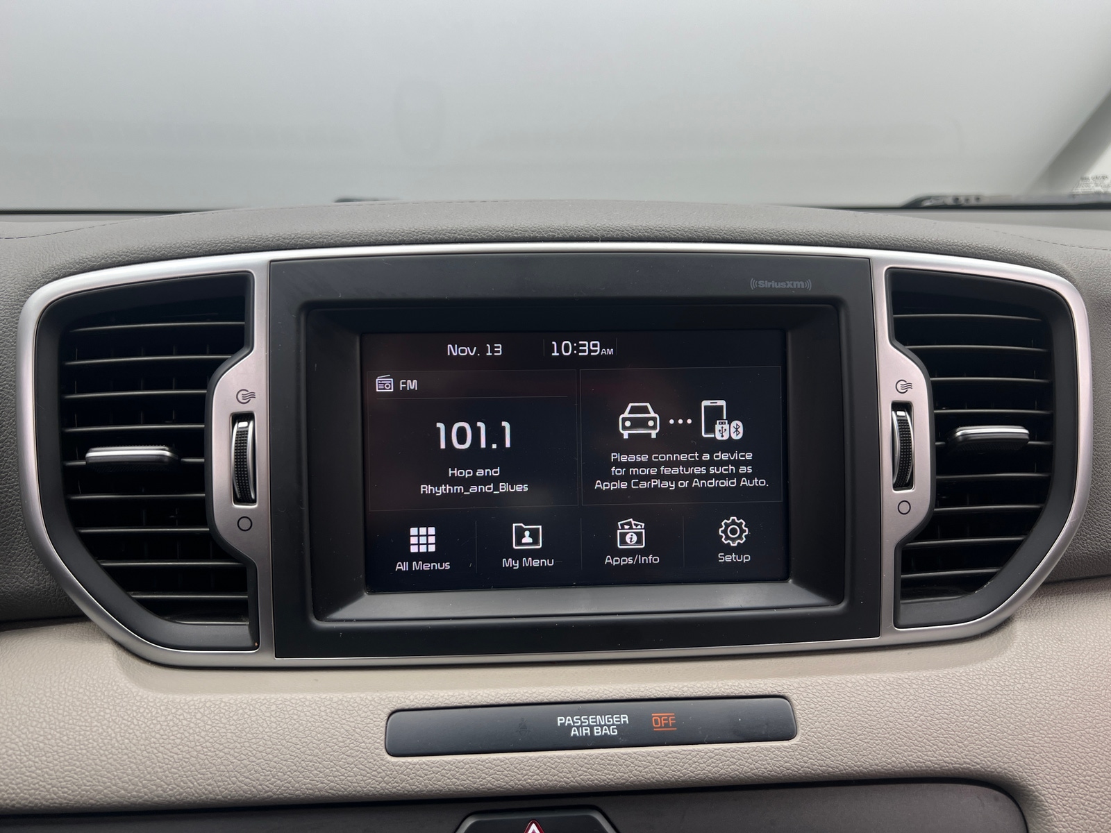 Thumbnail: 2017 Kia Sportage - 3