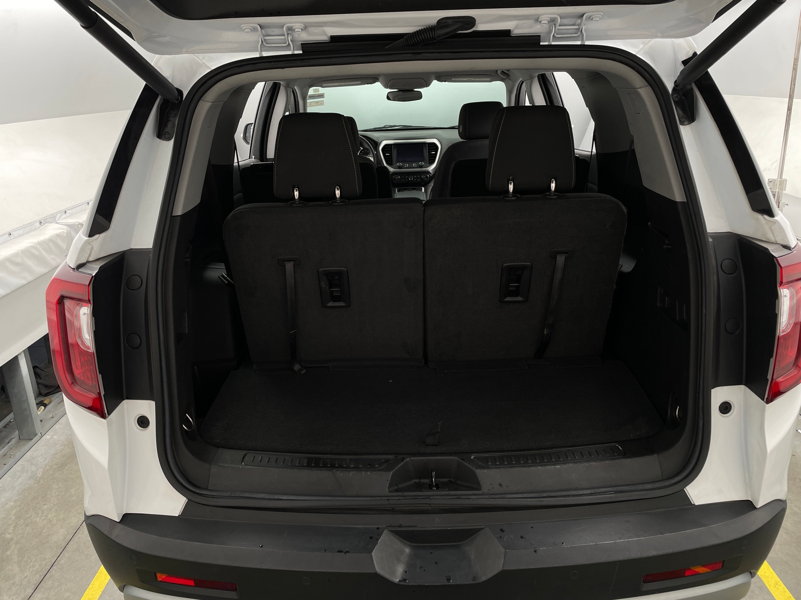 Thumbnail: 2023 GMC Acadia - 7