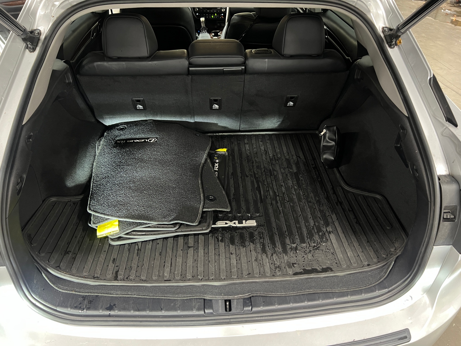 Thumbnail: 2016 Lexus RX - 6